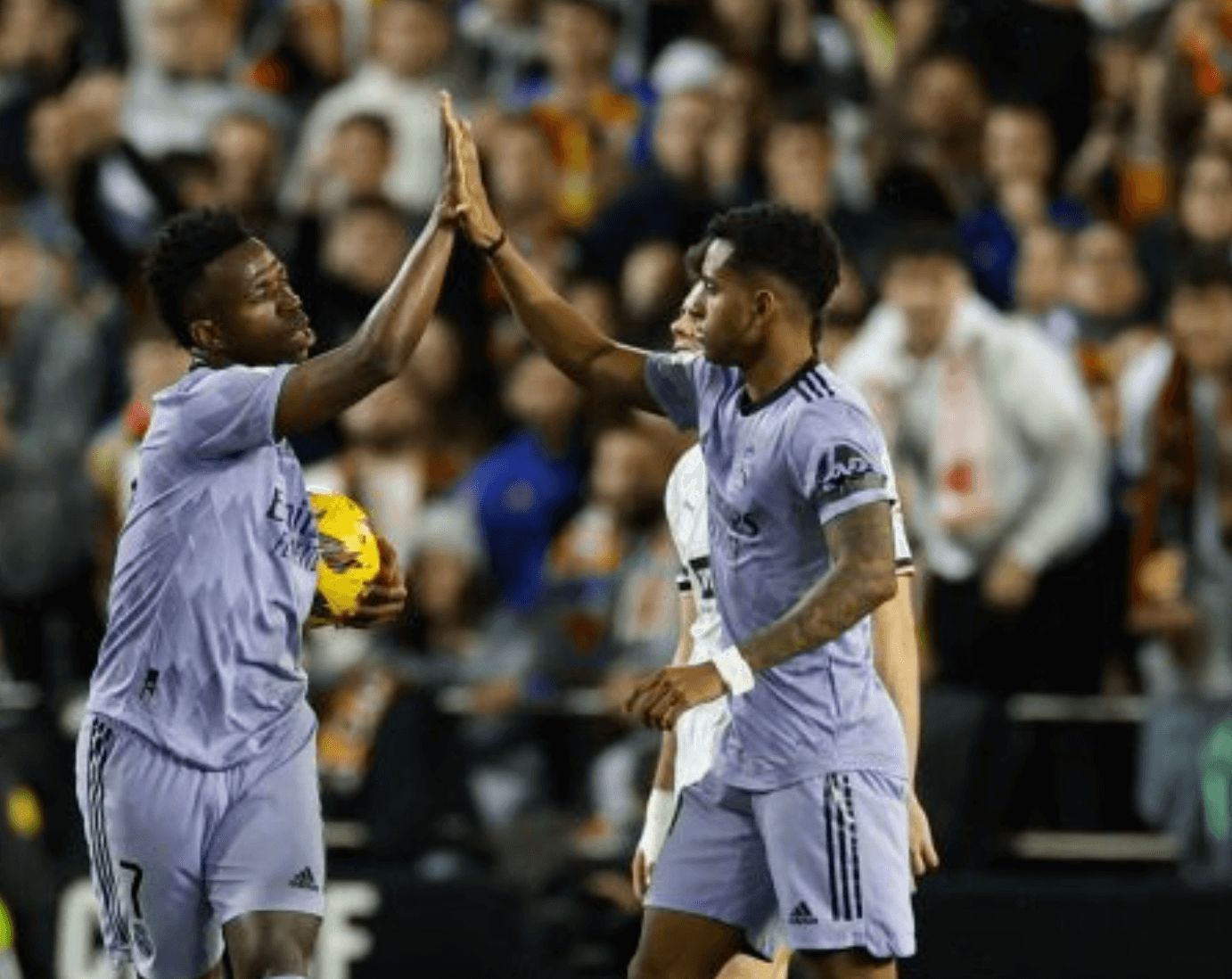  Vinicius hizo el 2-1