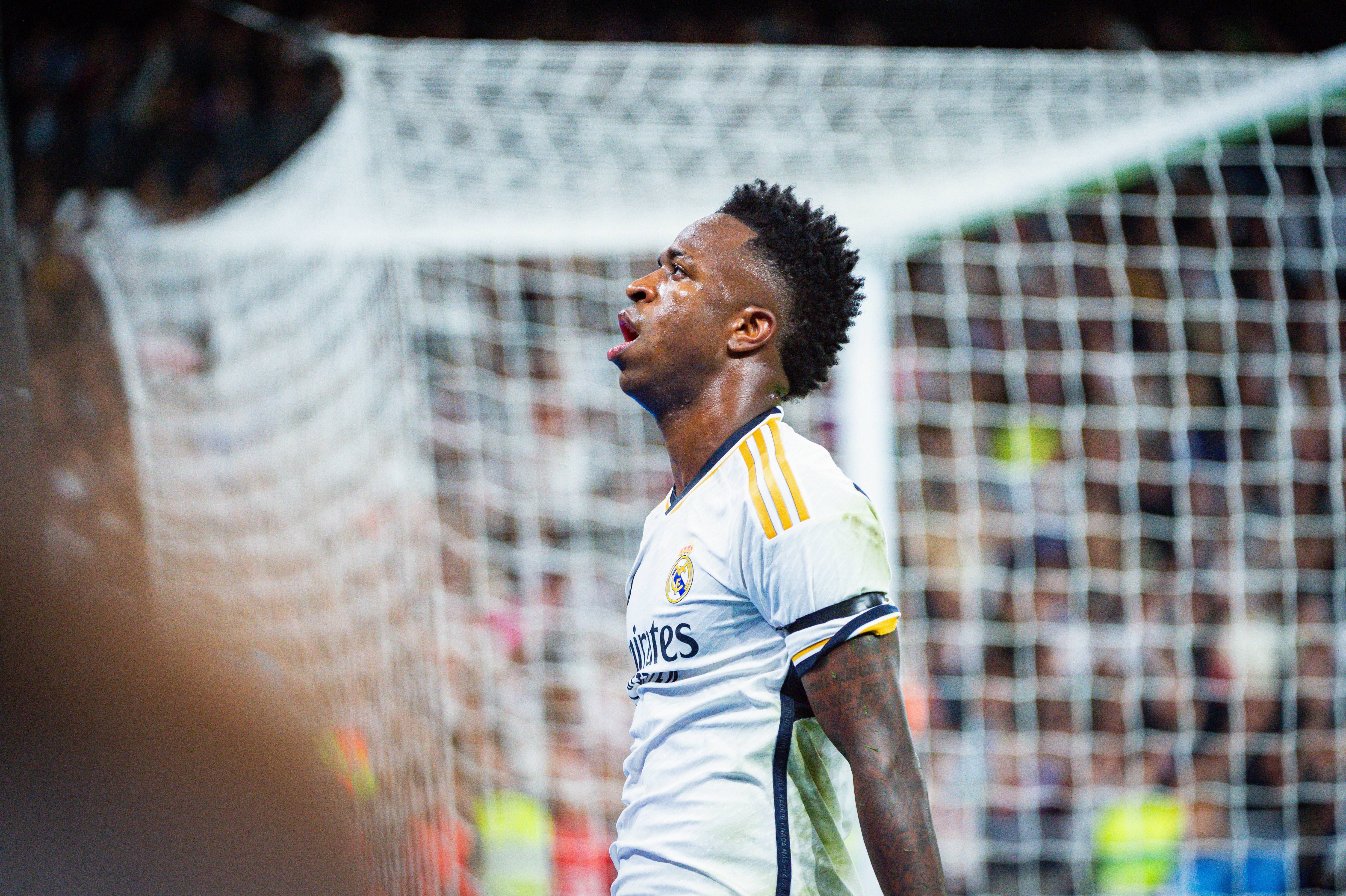 Vinicius Jr. se lamenta durante el Real Madrid-Rayo Vallecano.