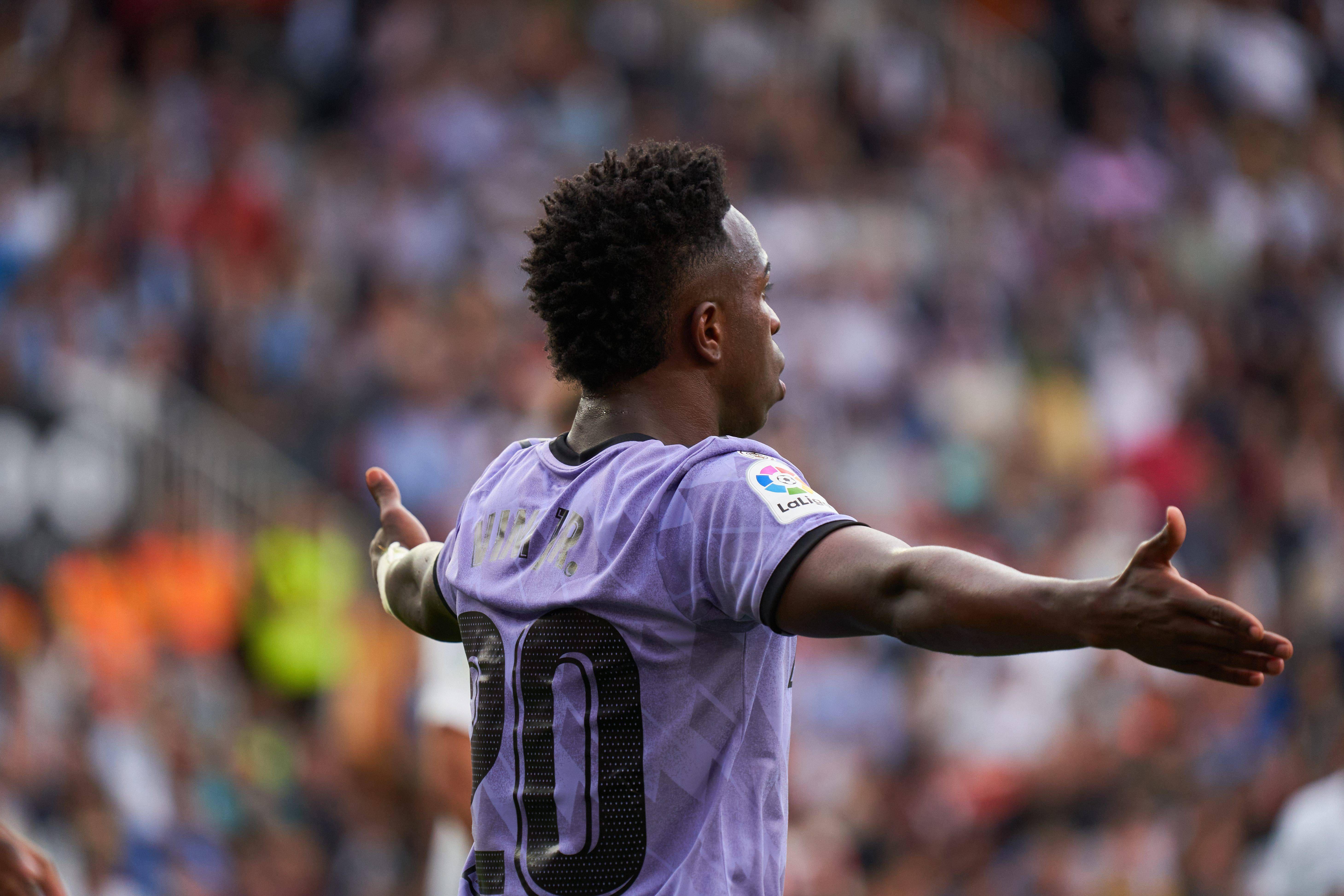 Vinicius Jr. protesta durante el Valencia-Real Madrid.