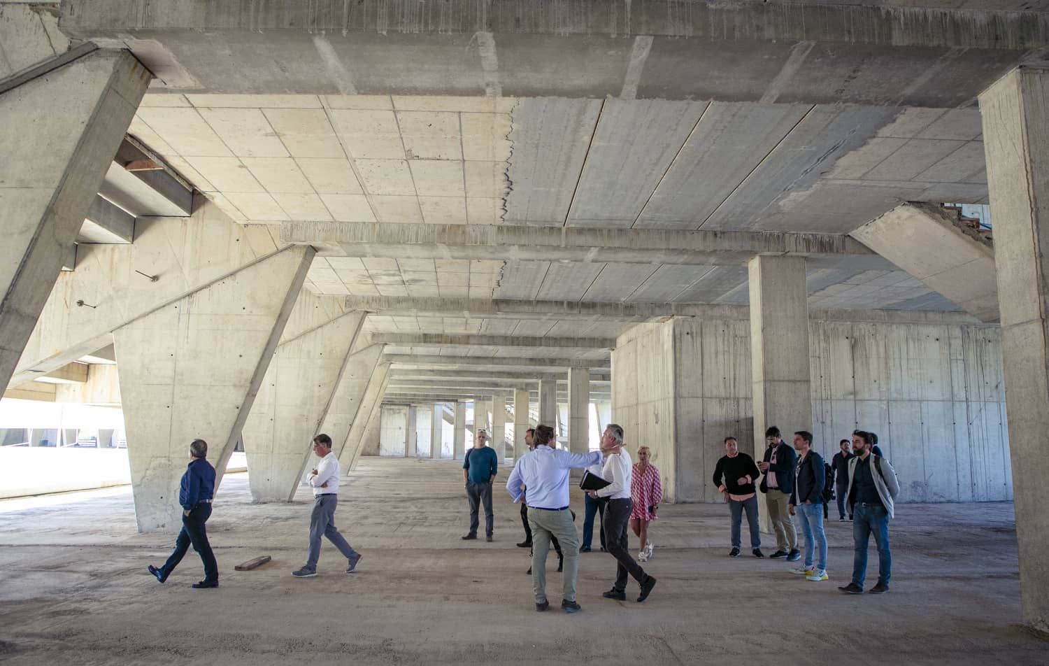 Visita de la RFEF al Nou Mestalla