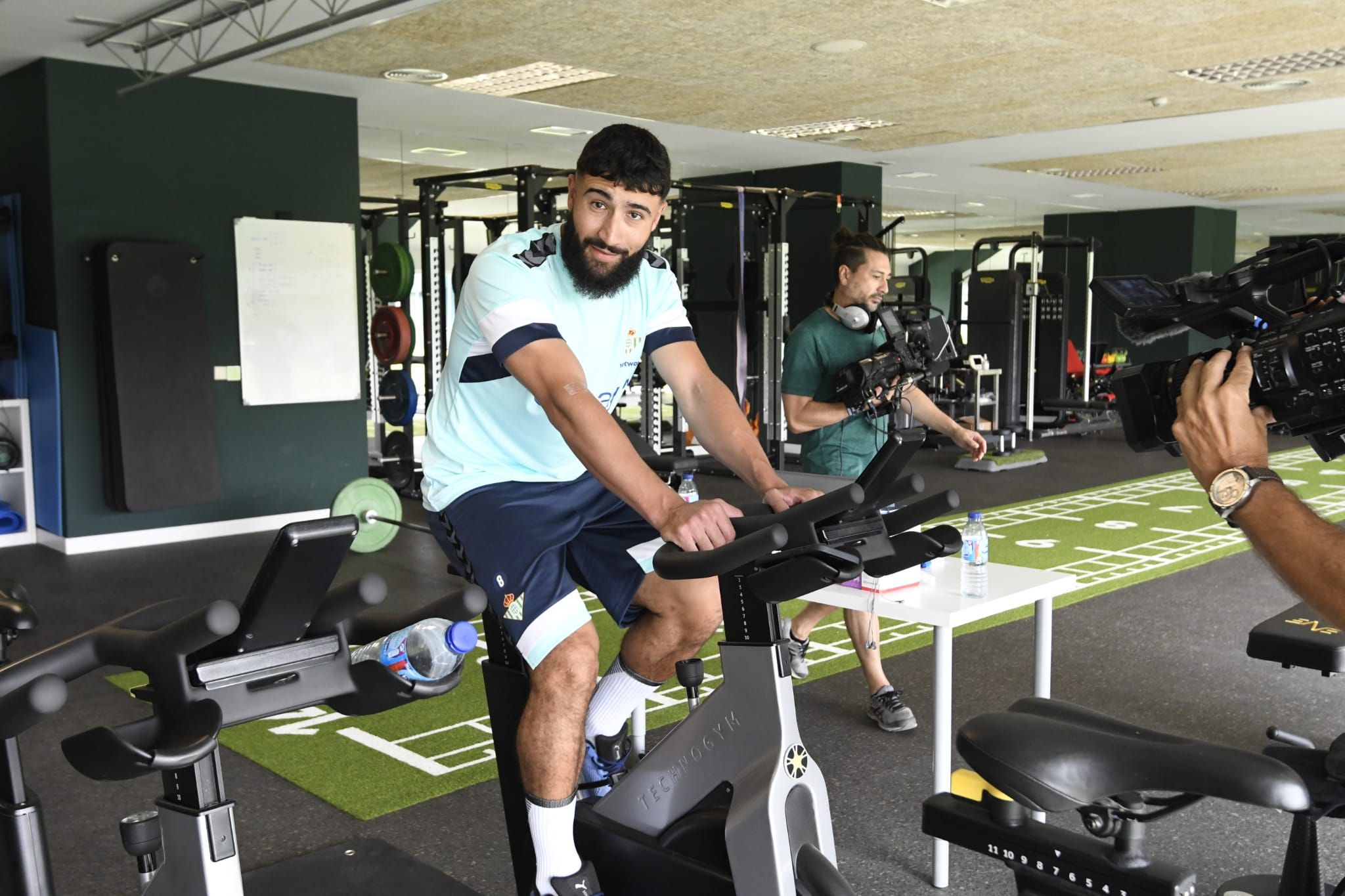  Fekir, durante la primera jornada de reconocimientos.