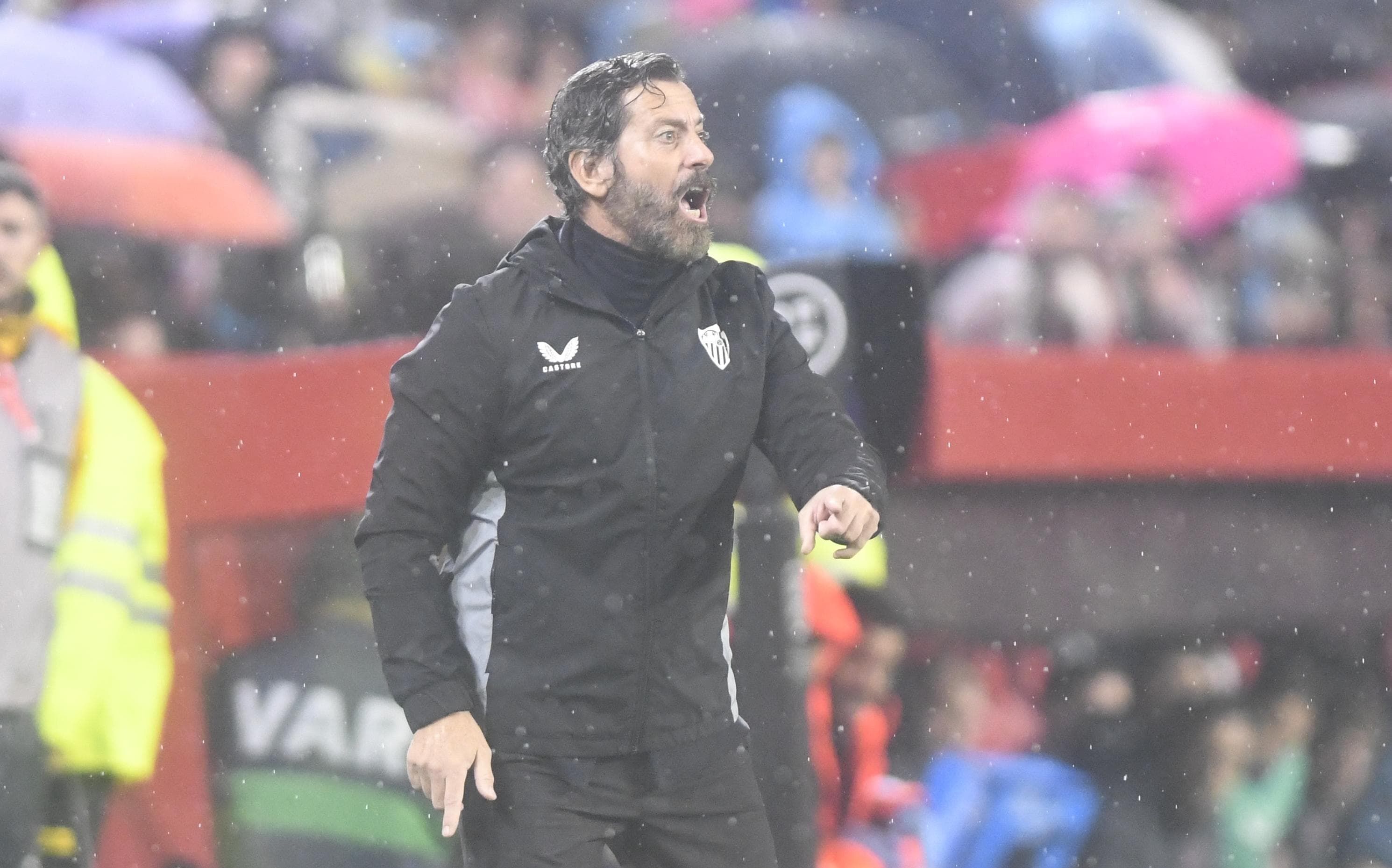 Quique Sánchez Flores, ante el Athletic.
