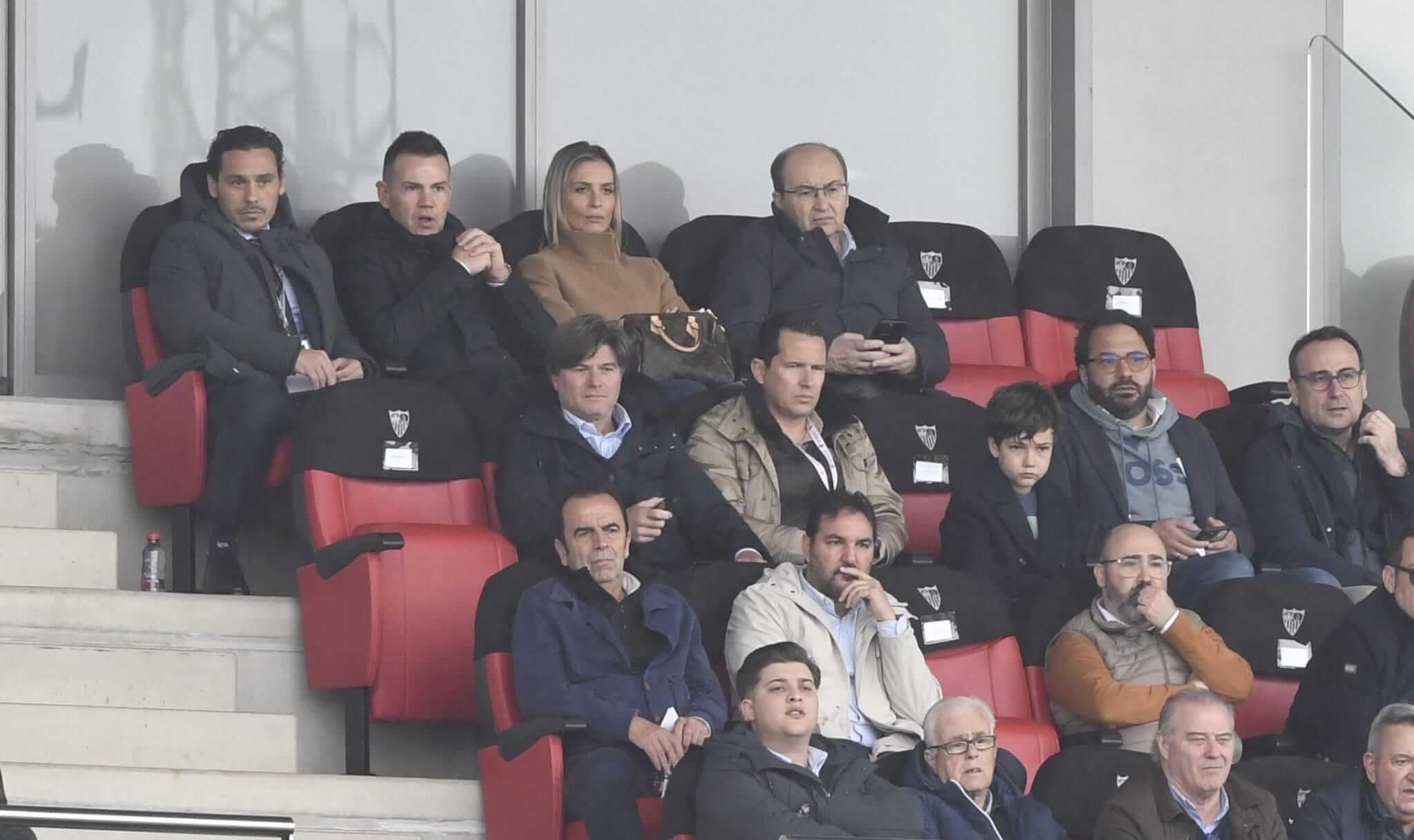  Ortra, Castro y Del Nido Carrasco, presentes en el 'derbi chico'.