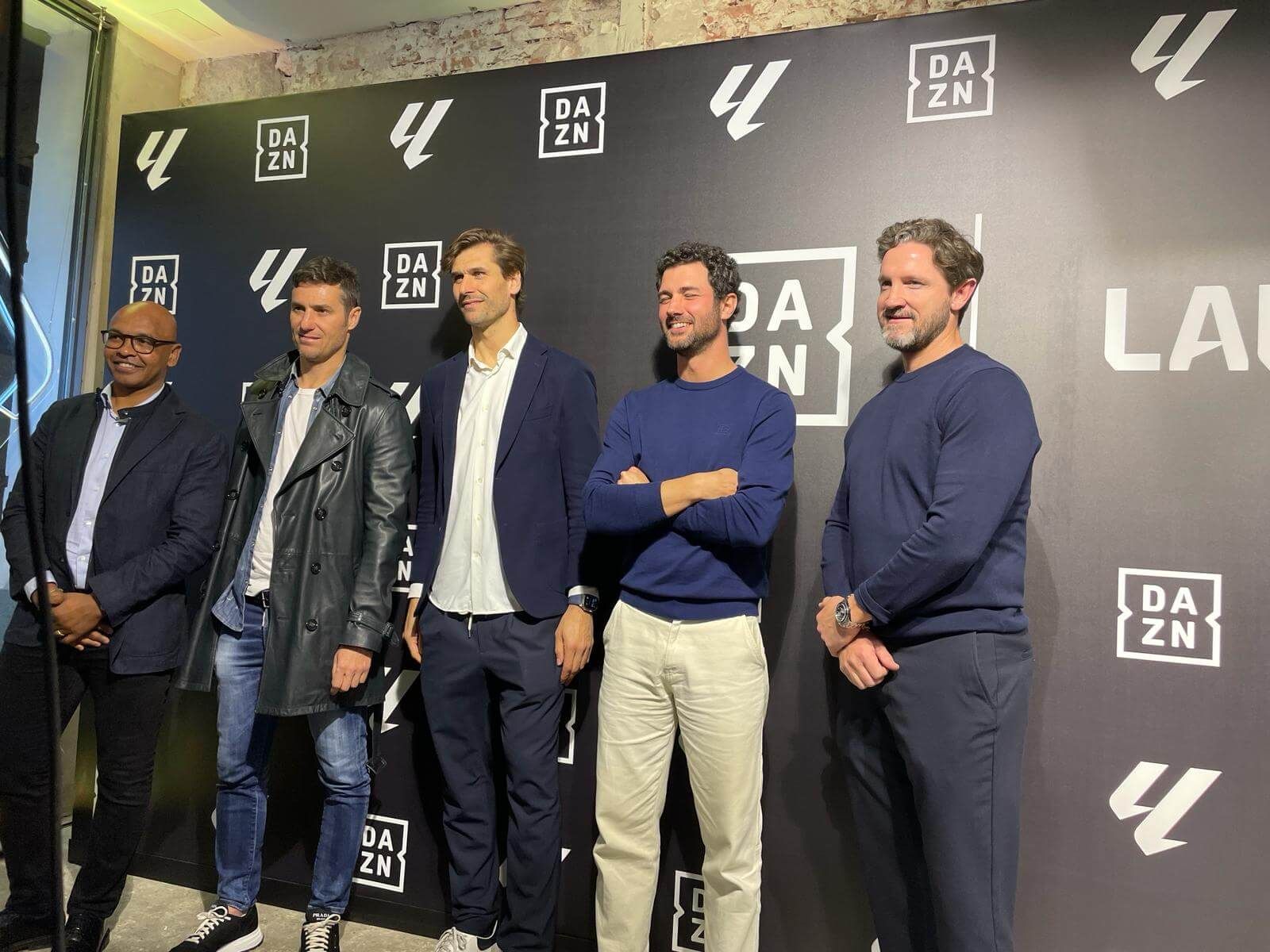 Fernando Llorente, junto a Mista, Senna, Helguera y Eneko Fernández en un acto