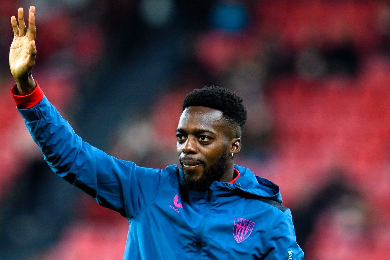  Iñaki Williams jugó contra el Barcelona tras su vuelo.