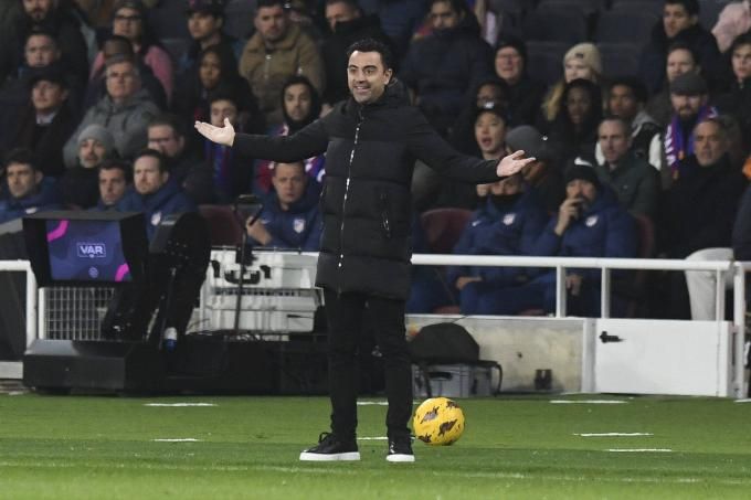 Xavi habla de la bronca en el vestuario del Barcelona y confirma la "tensión" vivida