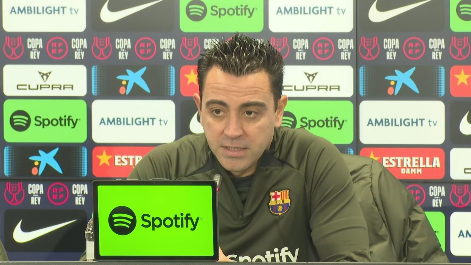  Xavi Hernández, en sala de prensa.