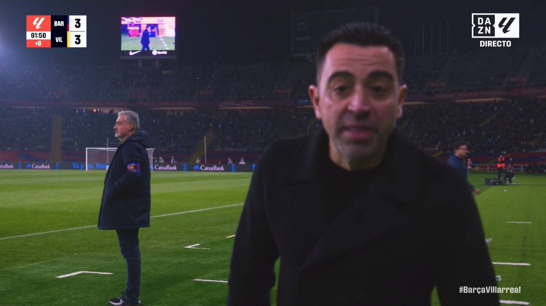 Xavi Hernández protagoniza una imagen histórica. 