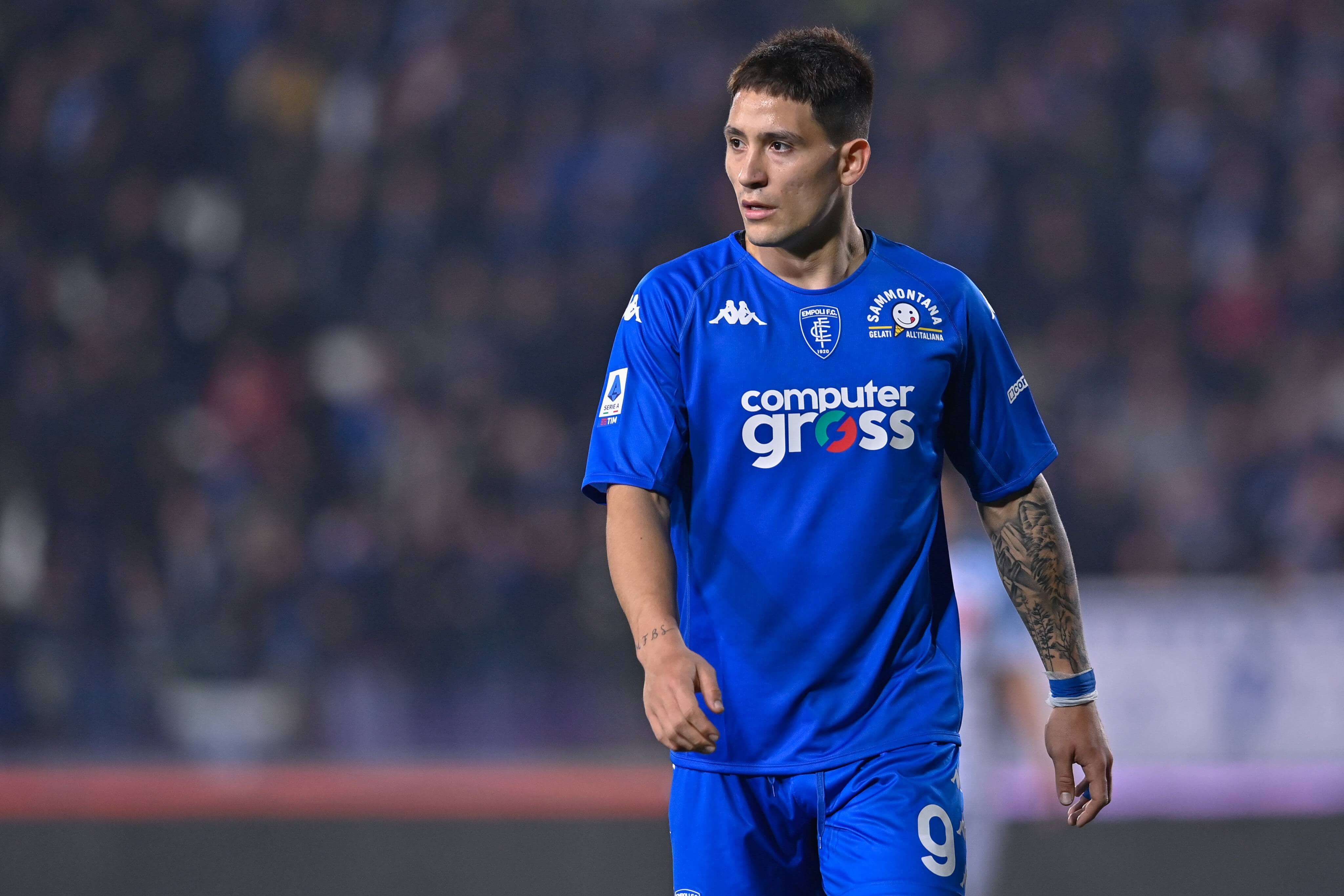  Martín Satriano, durante un encuentro con el Empoli.