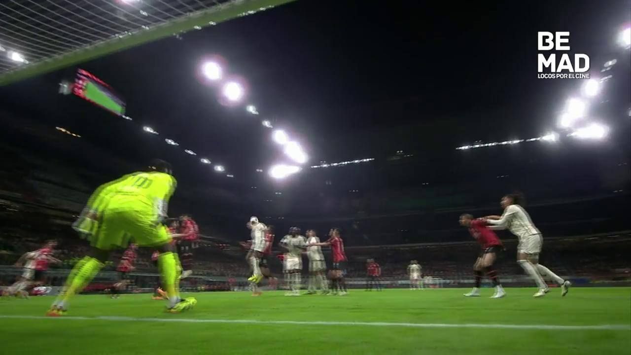 El remate de Mancini