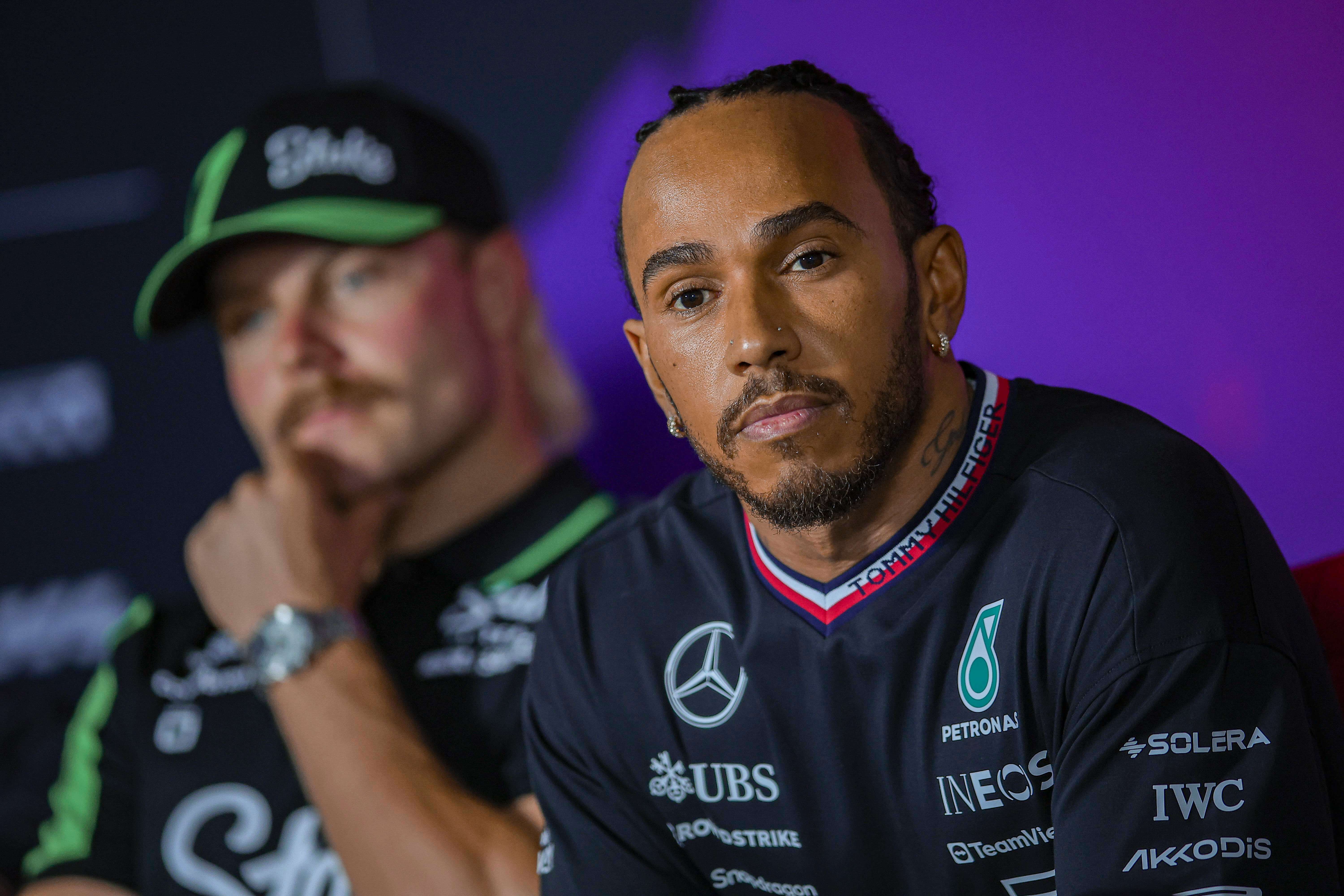  Lewis Hamilton, en los test de Bahréin.