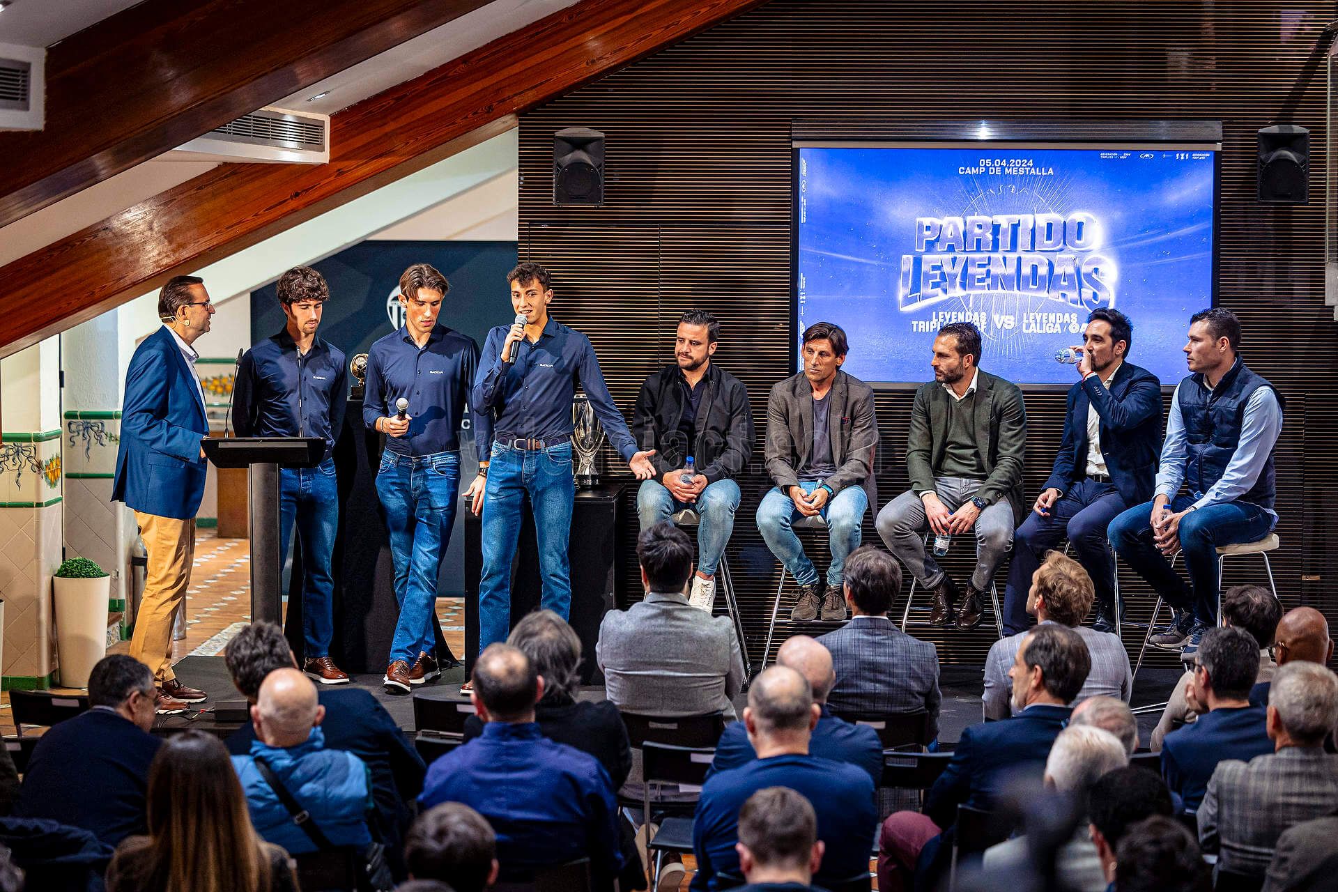  Presentación Partido del Triplete