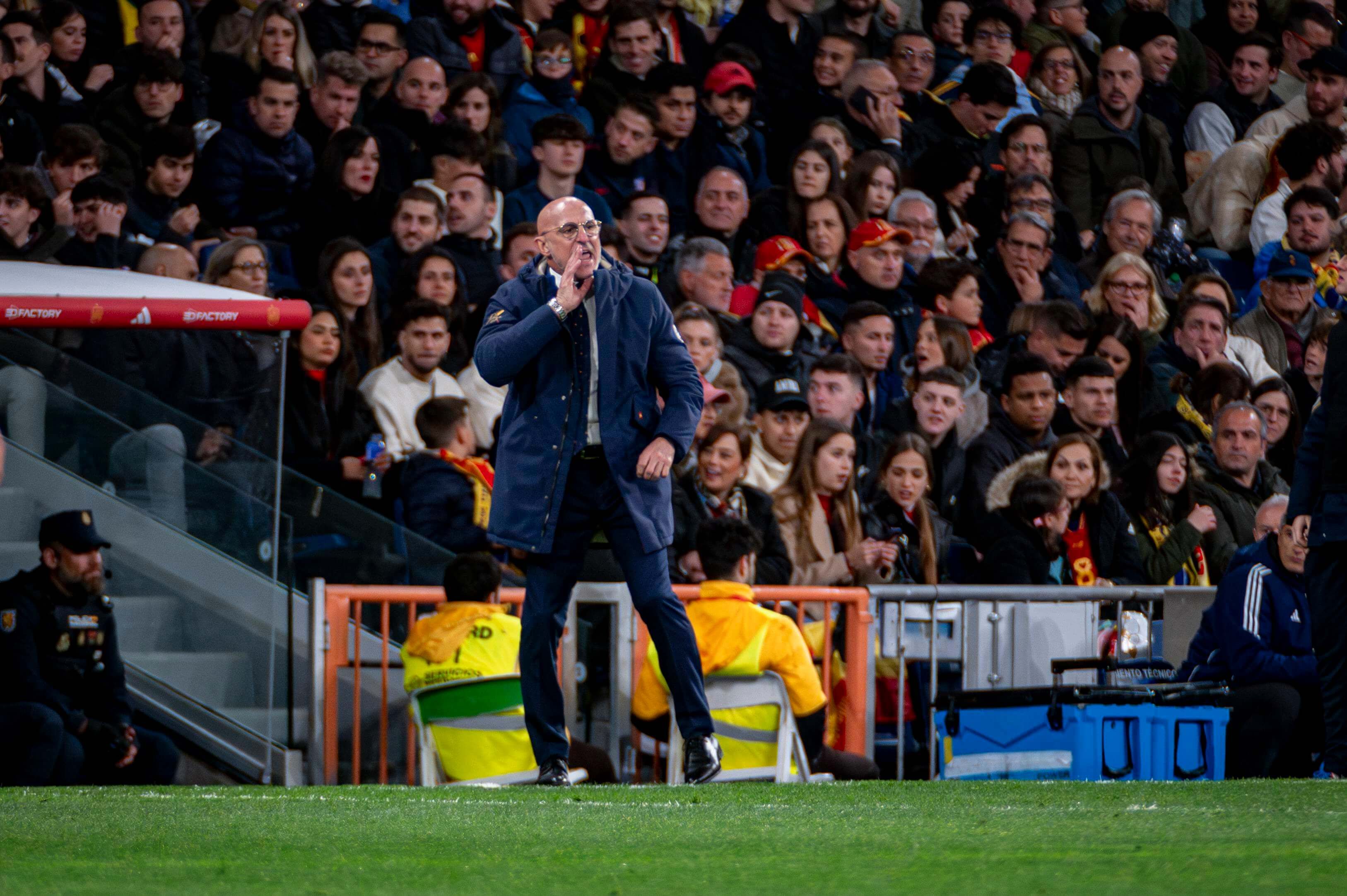  Luis de la Fuente en el España vs Brasil del Santiago Bernabéu (Cordon Press)