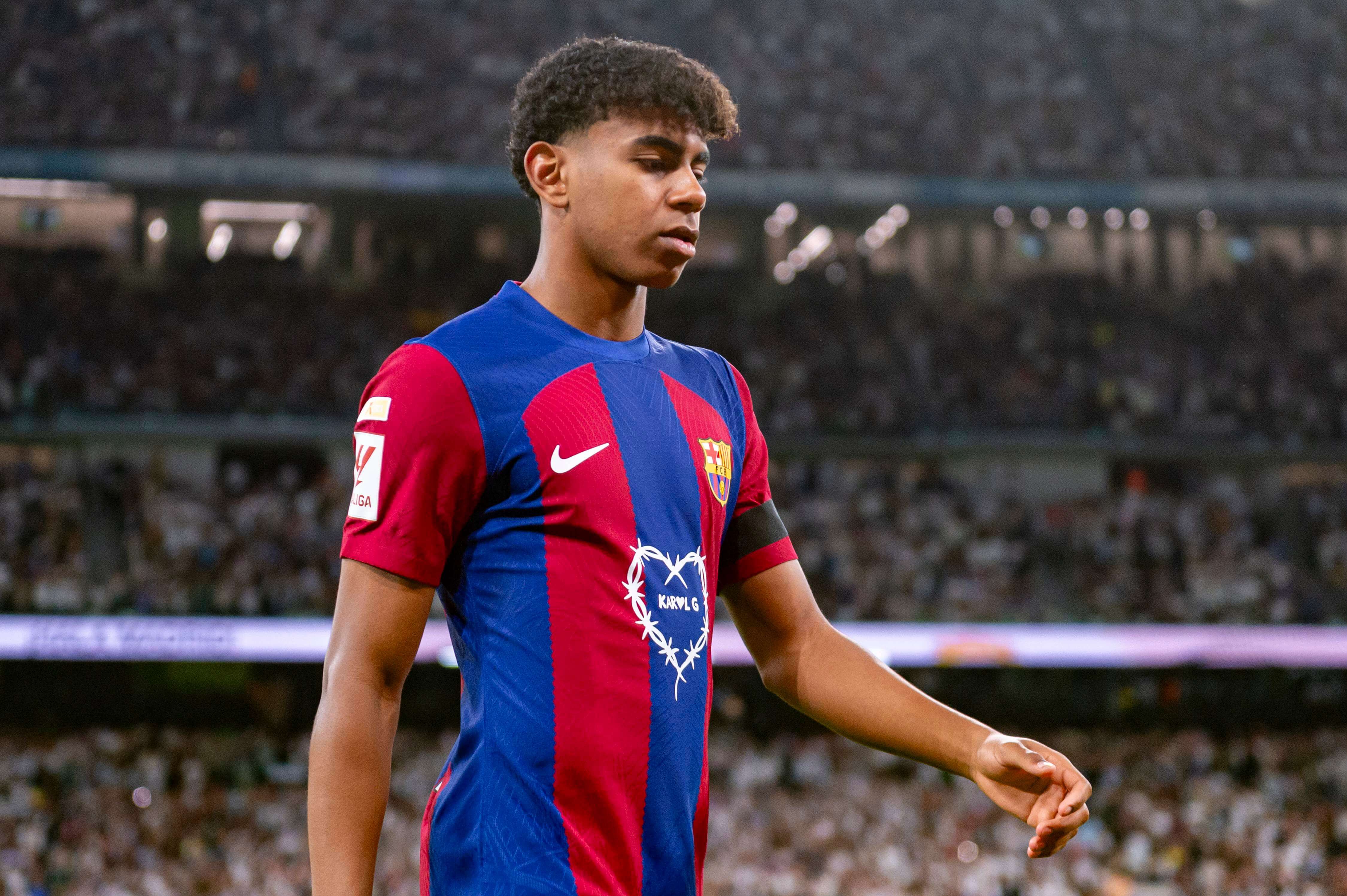  Lamine Yamal, en el Real Madrid-Barcelona de LALIGA (FOTO: Cordón Press).