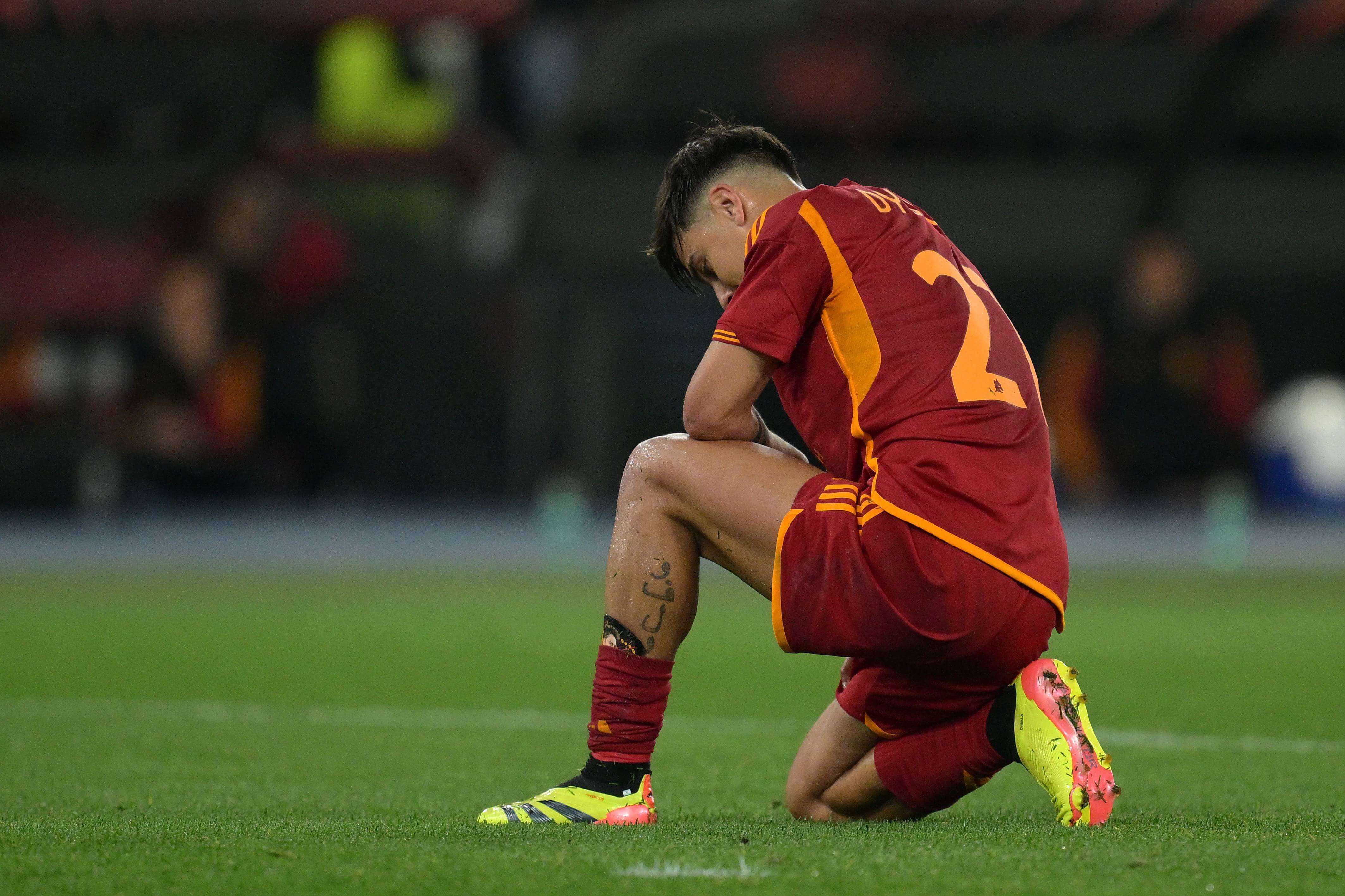 Dybala durante la derrota ante el Bayer Leverkusen