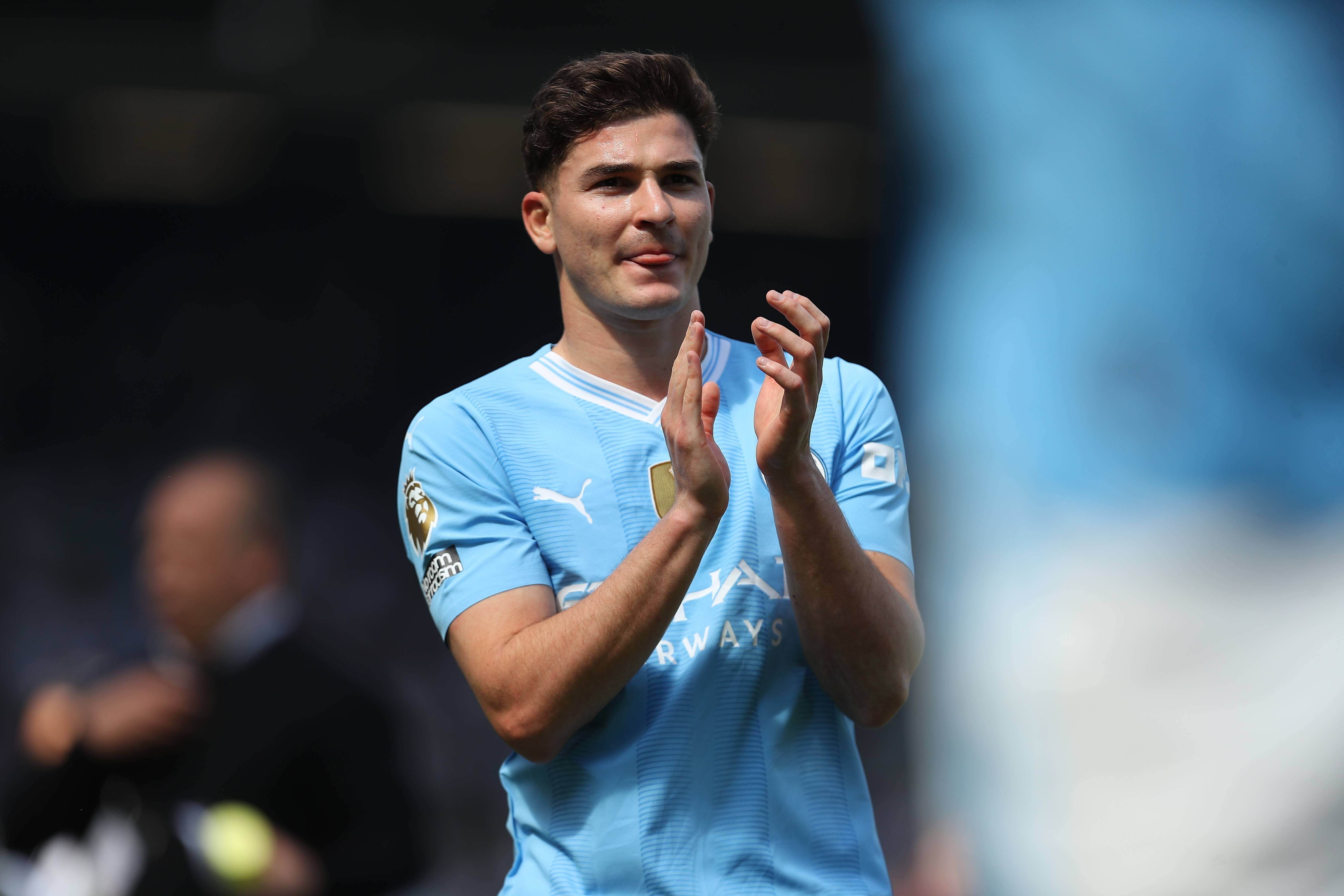 Julián Álvarez, en un partido con el Manchester City.
