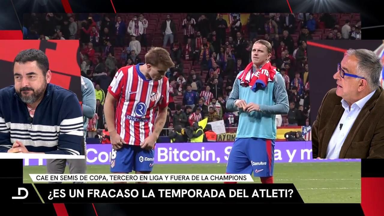Roberto Gómez y Pablo López discutiendo por el planteamiento de Simeone (ElDesmarque)