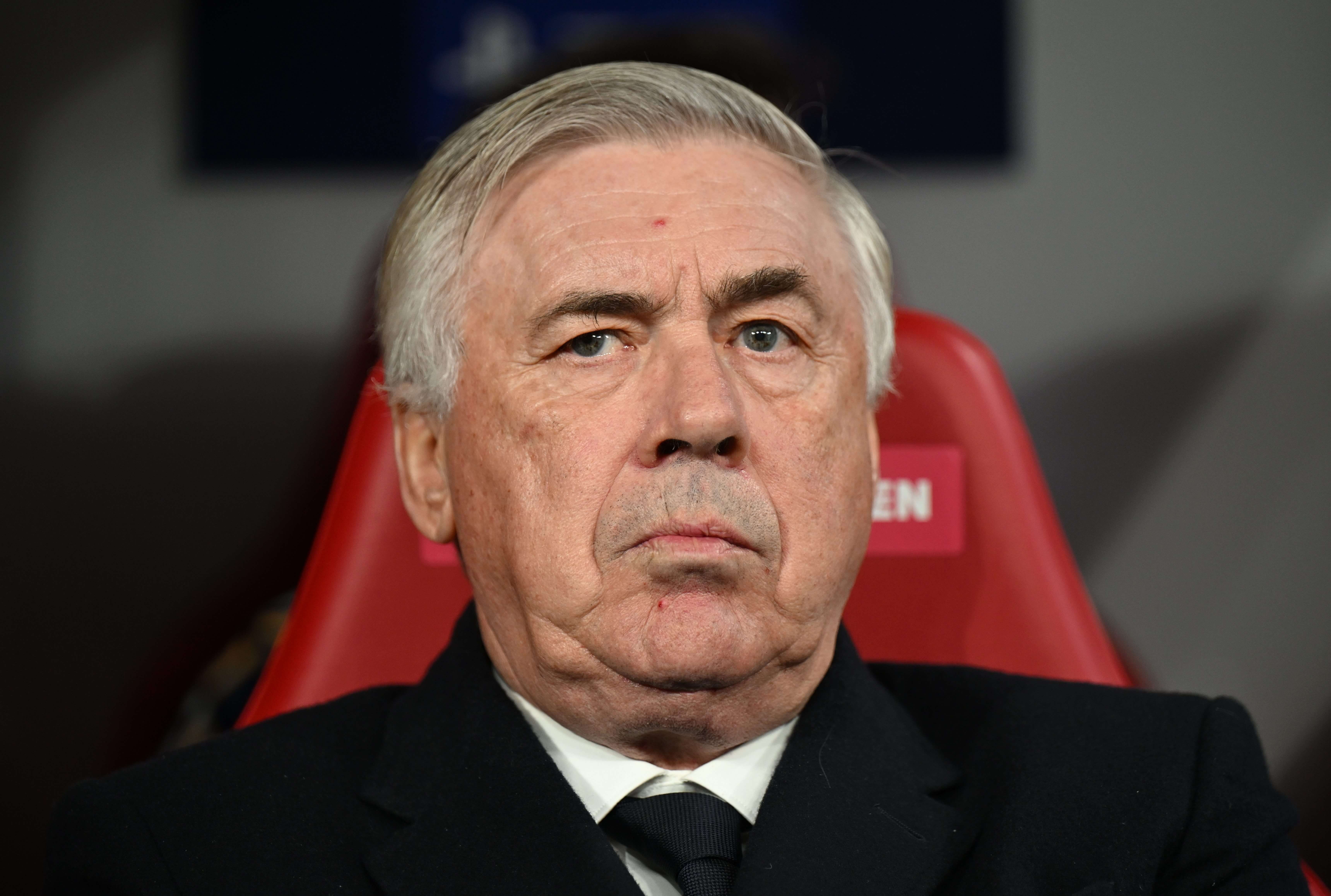 Carlo Ancelotti, en el banquillo durante el Leipzig-Real Madrid. (FOTO: Cordón Press).