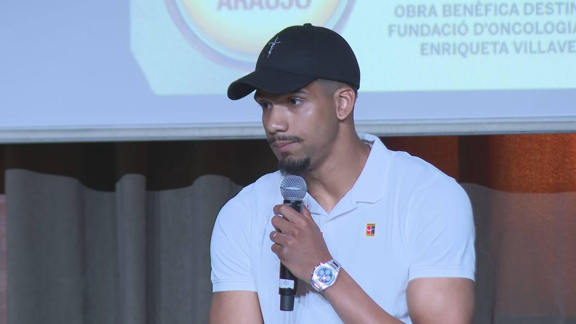 Ronald Araujo le manda un dardo a Gündogan