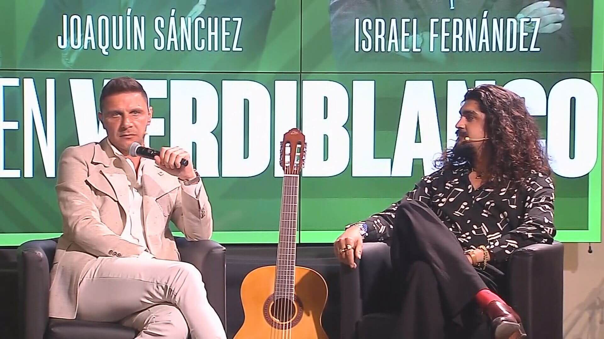  Joaquín Sánchez e Israel Fernández en 'arte verdiblanco' (ElDesmarque)