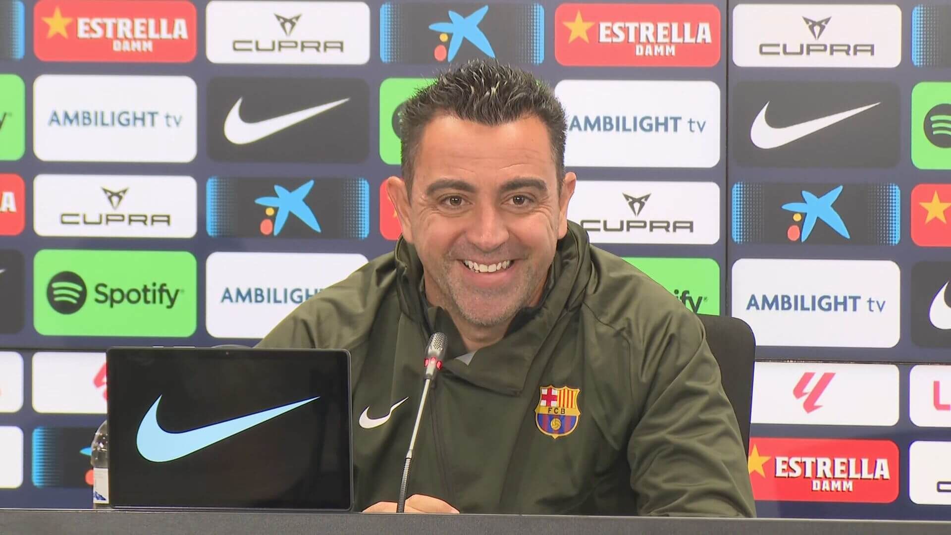 Rueda de prensa de Xavi Hernández previa al Almería-Barcelona.