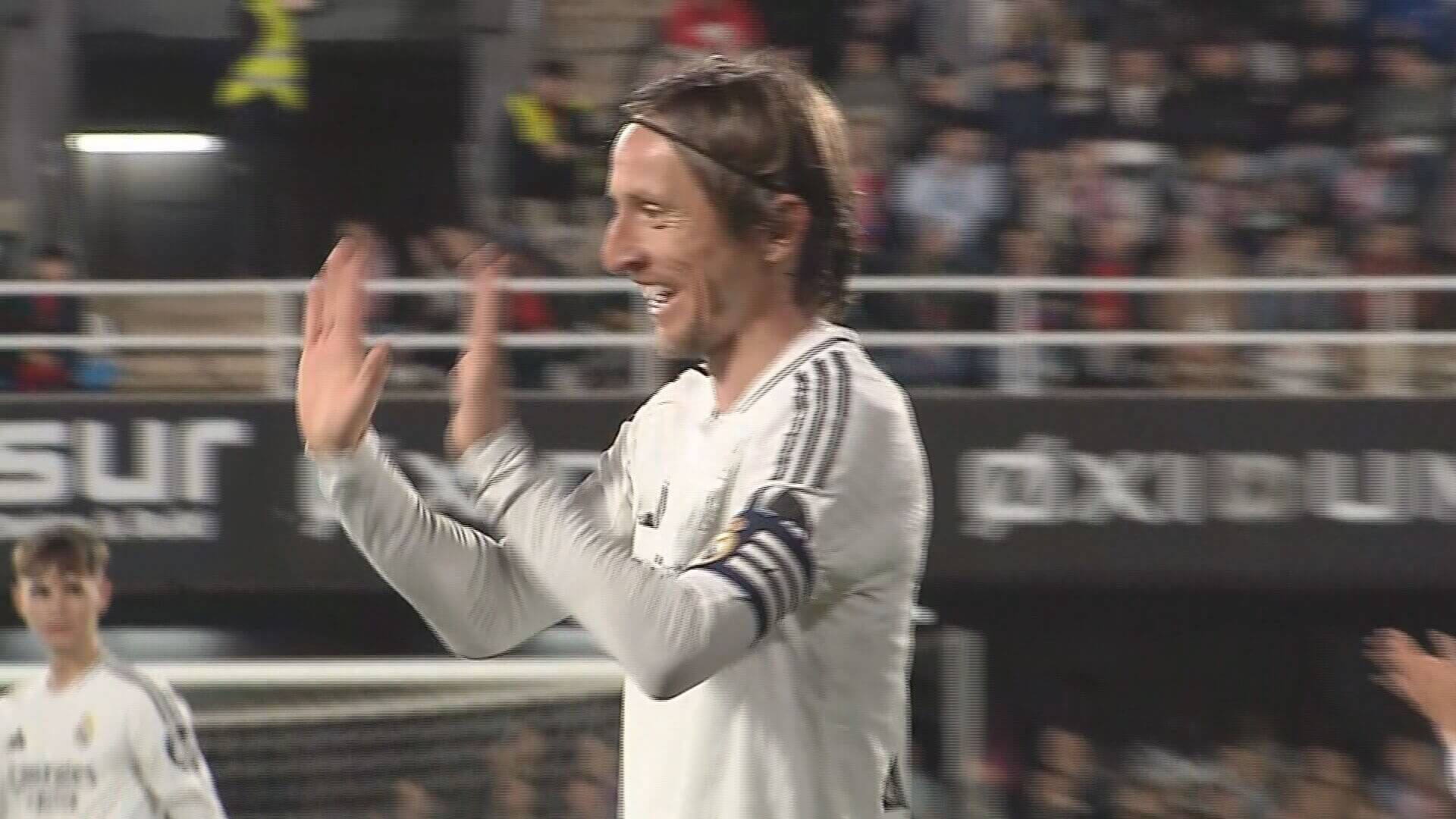  Modrci celebra el tanto con Brahim