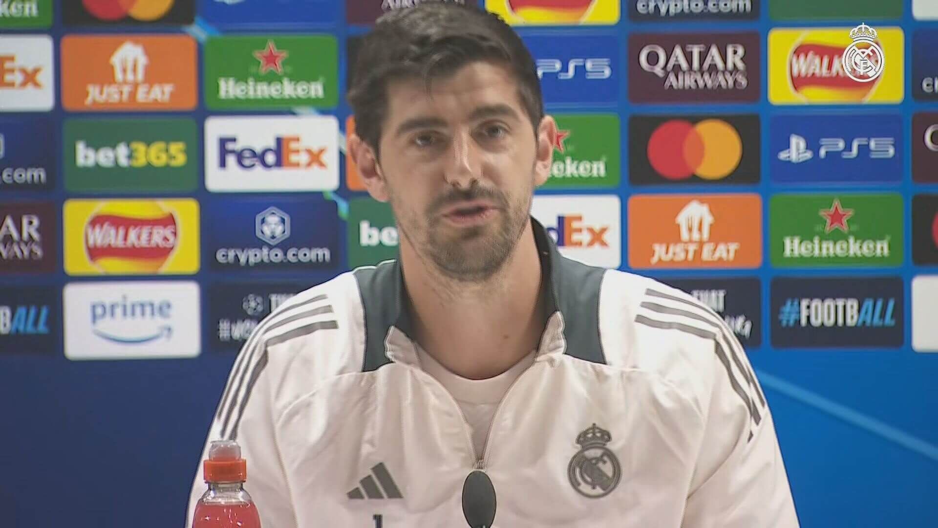 Courtois en rueda de prensa (Real Madrid TV)