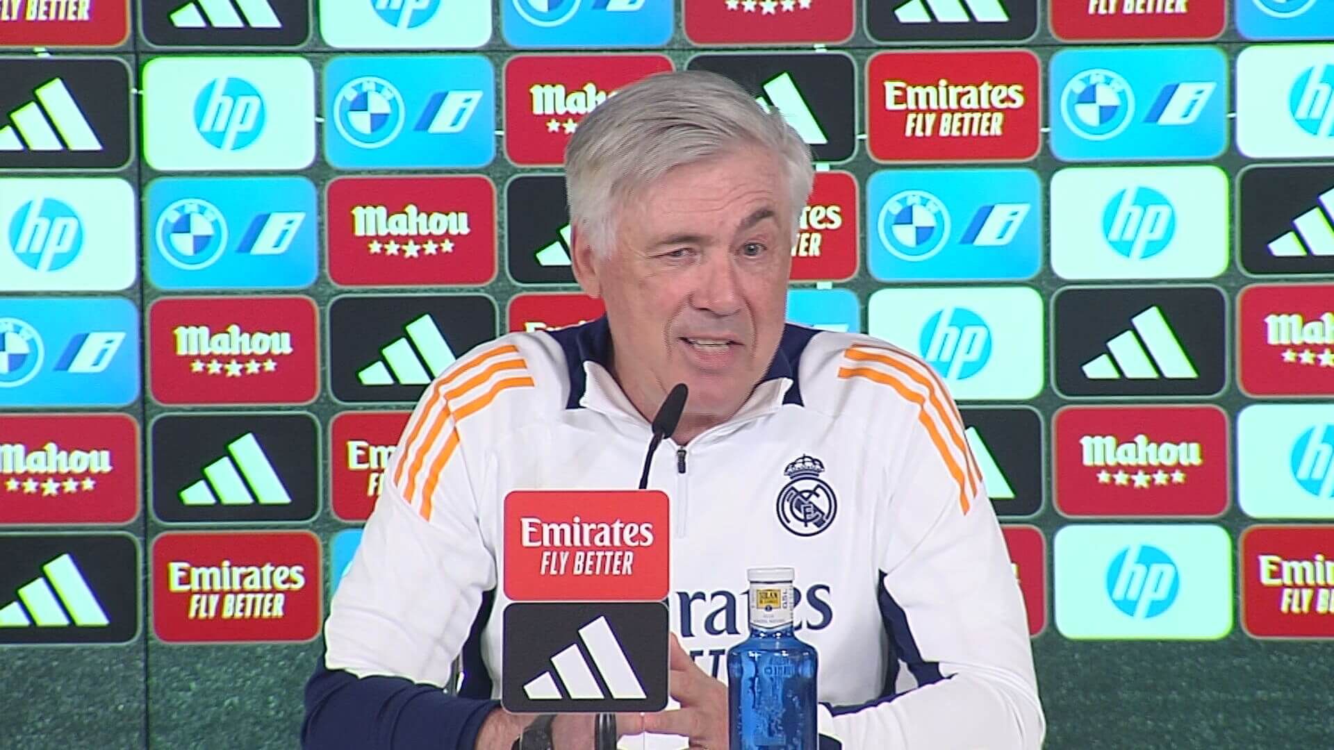  Carlo Ancelotti, en rueda de prensa.