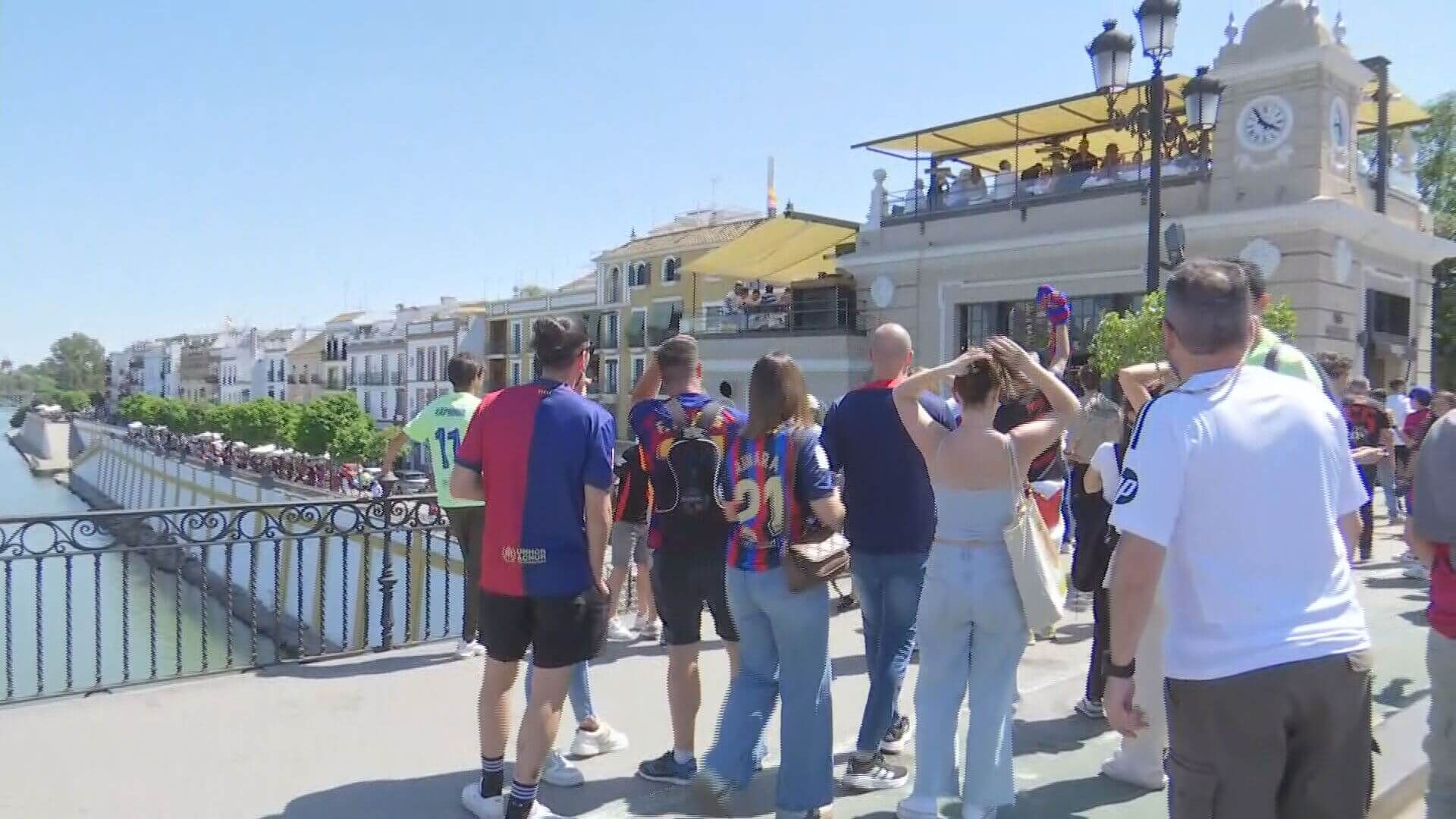 Aficionados del Barcelona en Sevilla