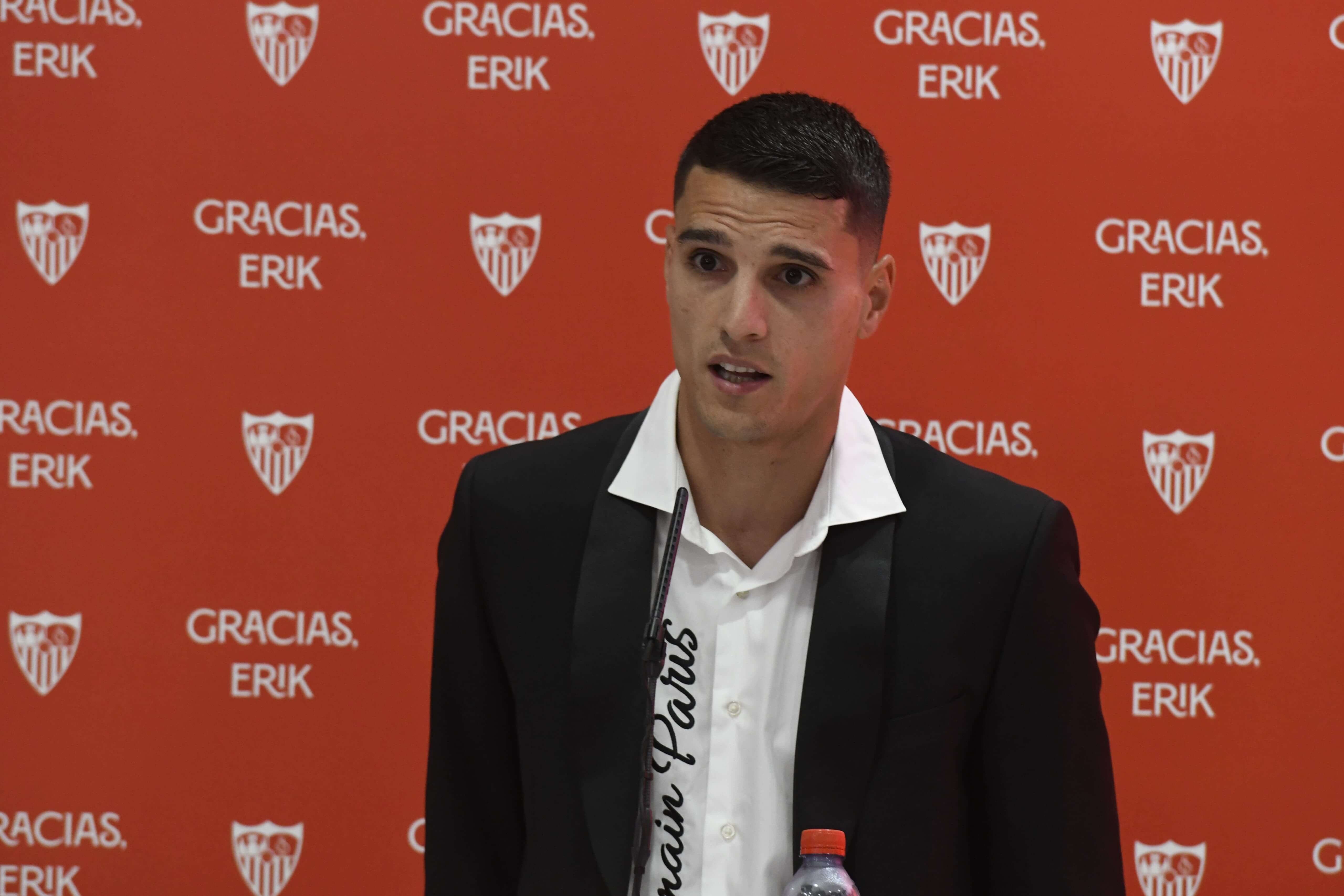 Erik Lamela en el acto de su despedida del Sevilla FC (foto: Kiko Hurtado).