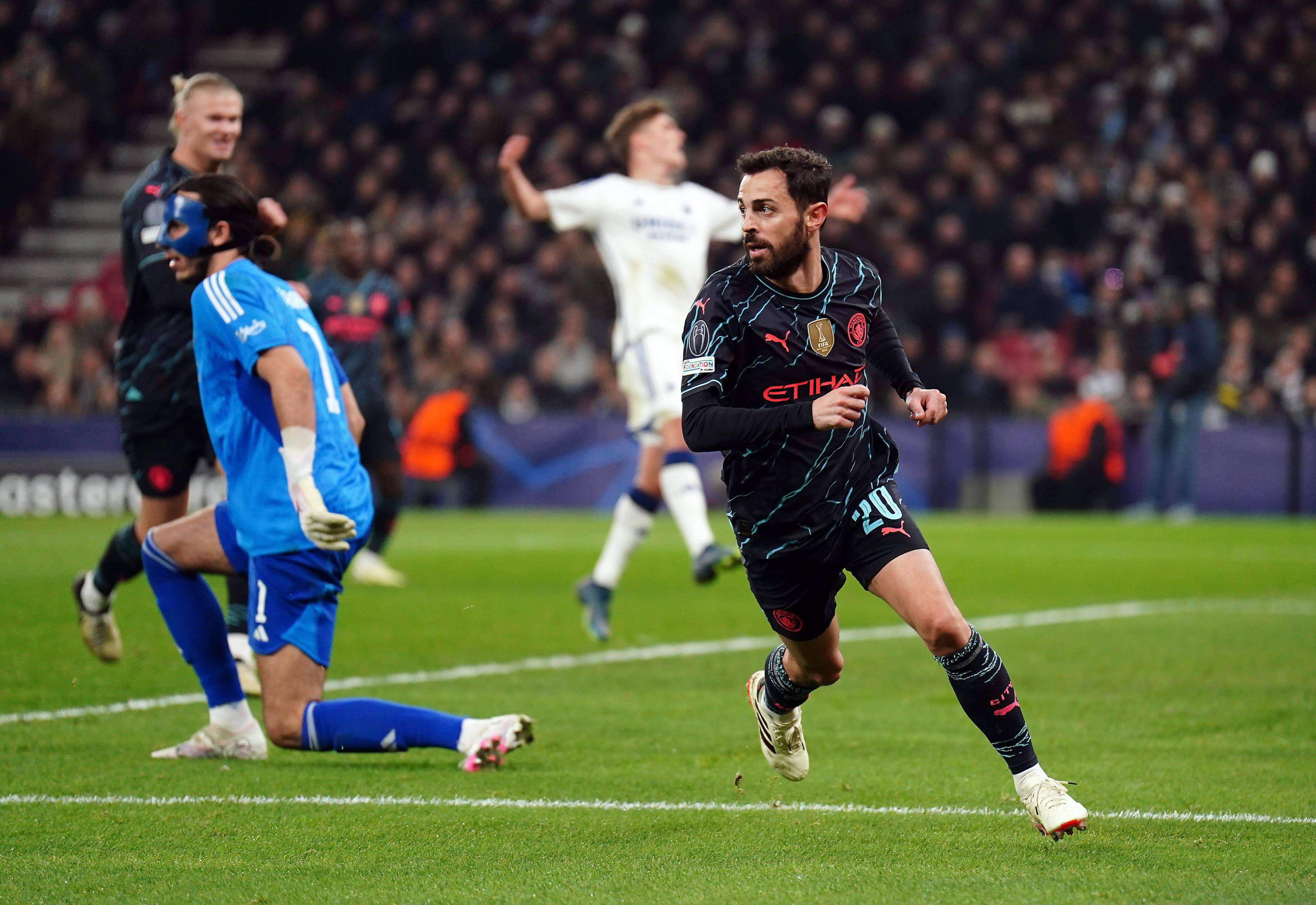 Bernardo Silva celebrando un gol con el City.