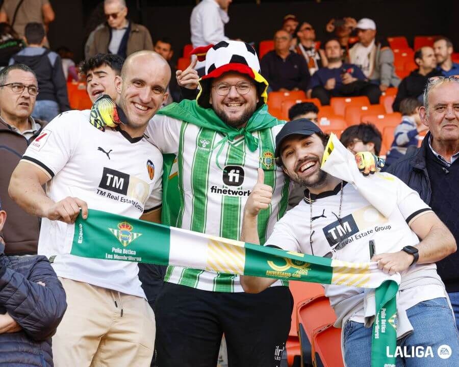 Afición del Valencia CF ante el Betis