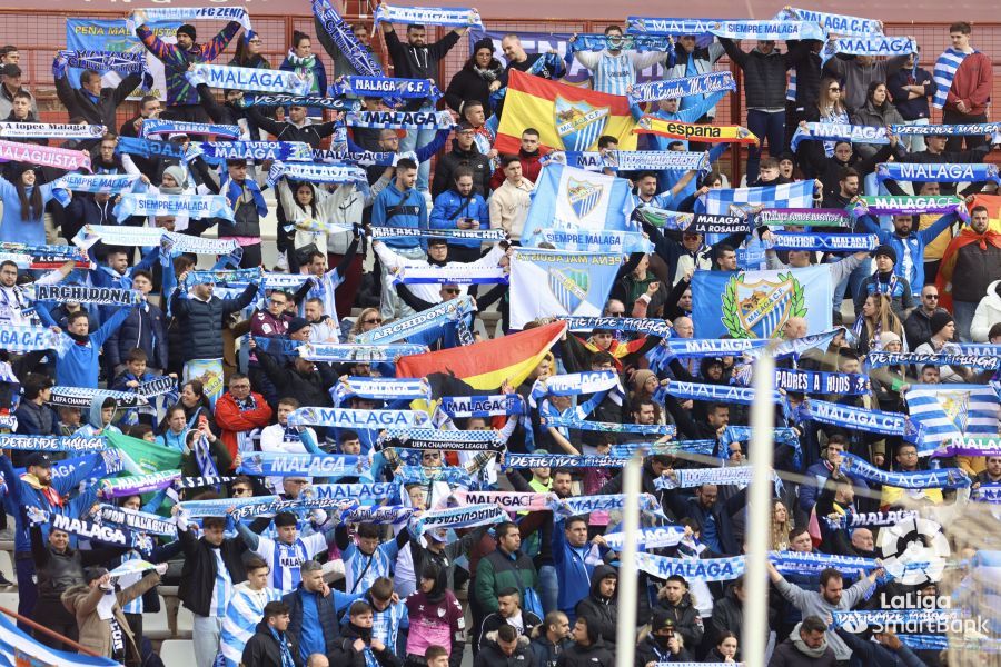  Afición del Málaga en el Carlos Belmonte, elogiada por Pellicer.