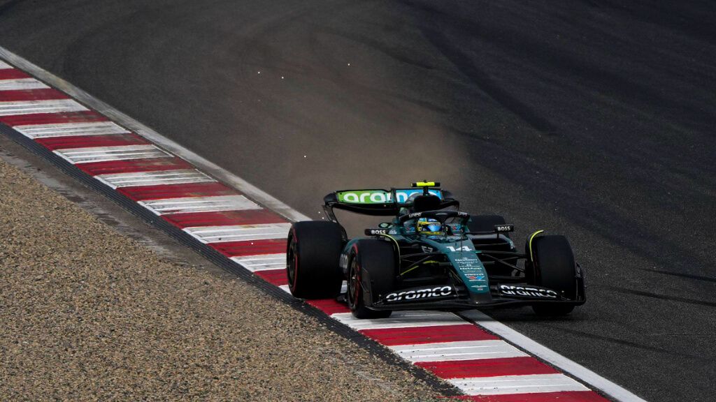  Fernando Alonso, en el GP de China.