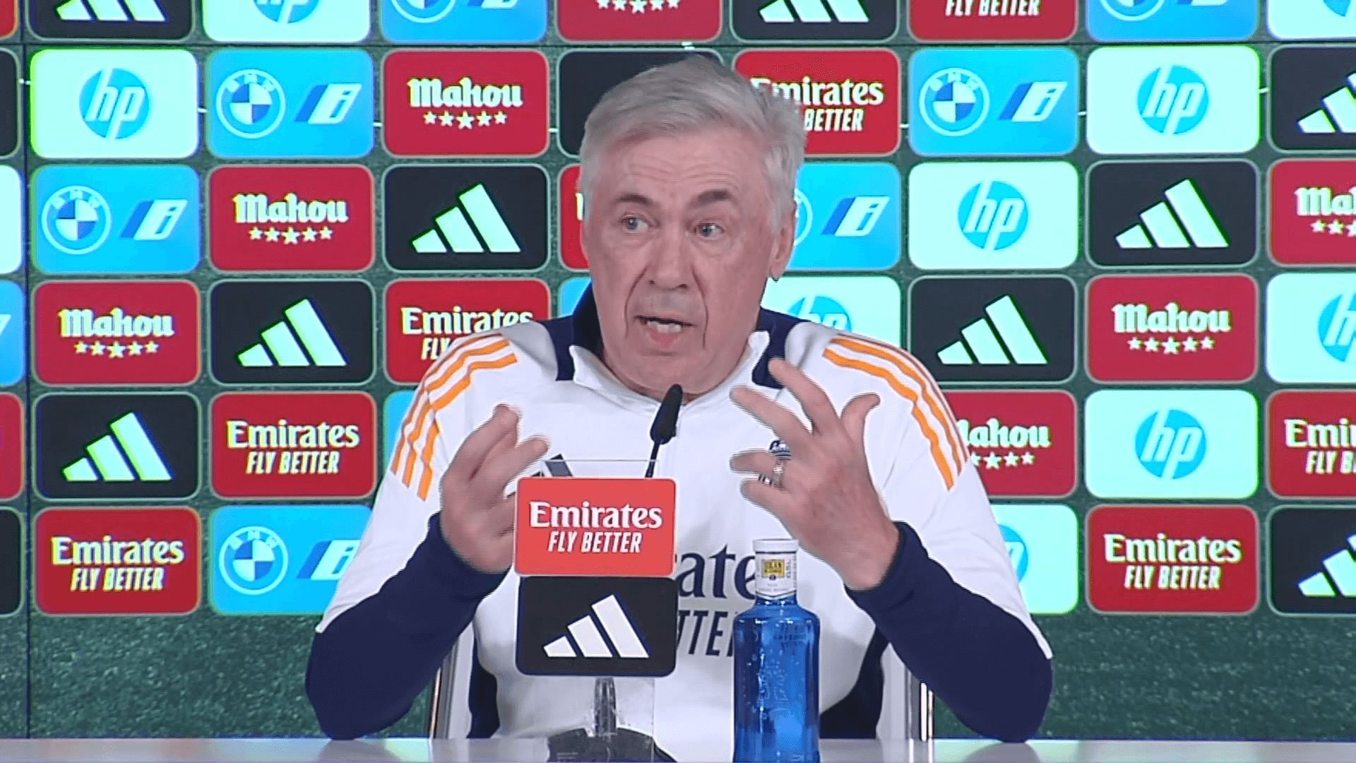  Carlo Ancelotti, en rueda de prensa
