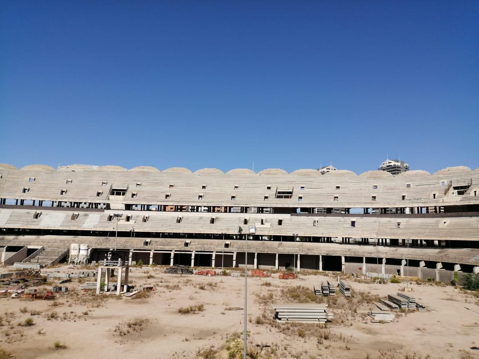  Así está el Nou Mestalla.