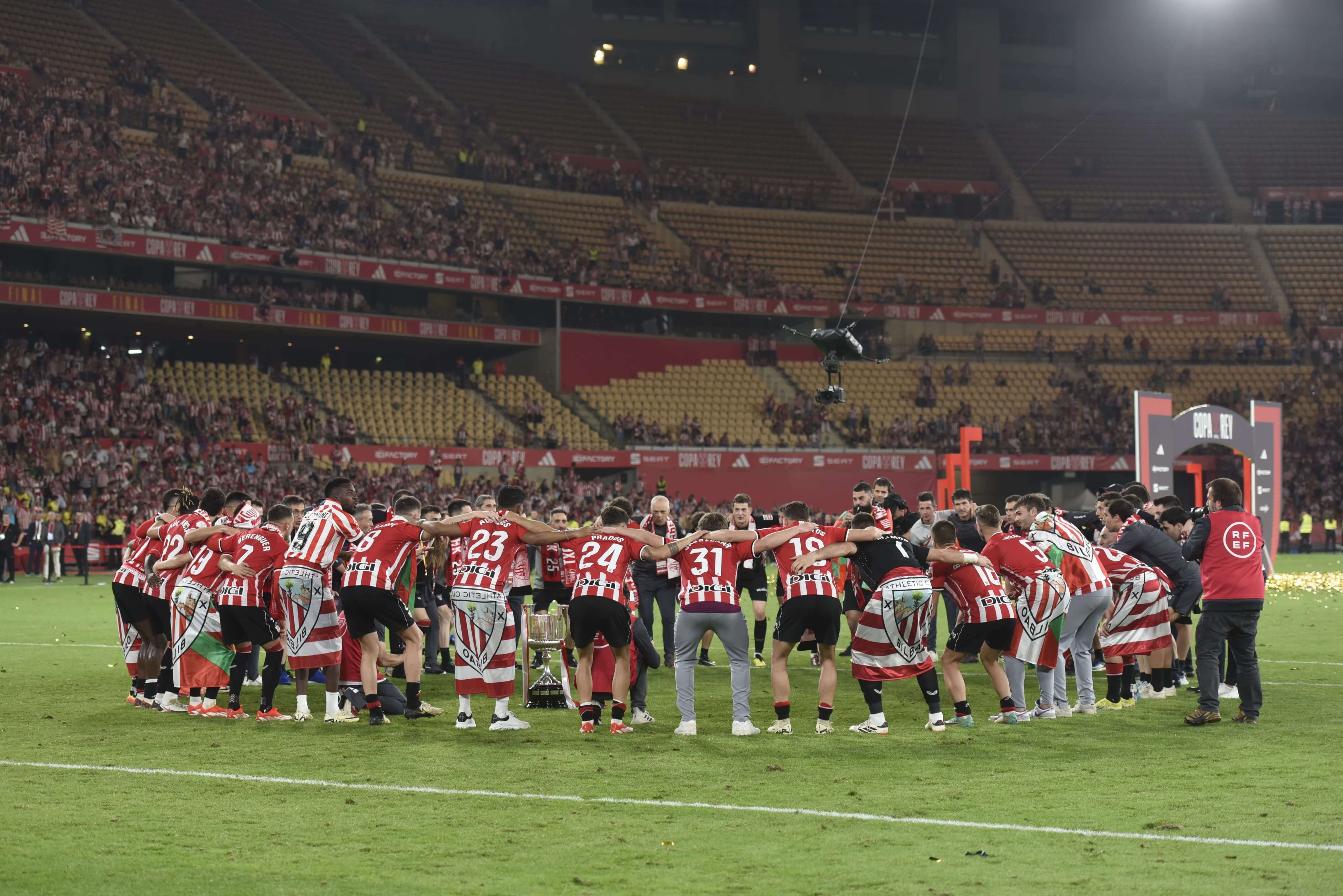  Asier Villalibre, con su trompeta tras ganar la Copa del Rey.
