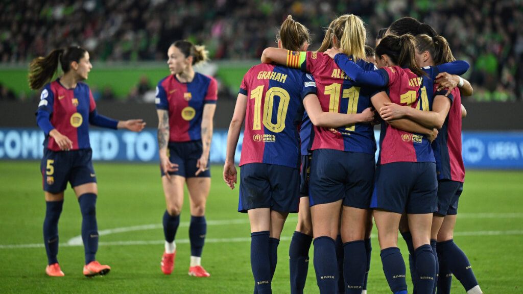  Las jugadoras del Barcelona celebrando un gol ante el Wolfsburgo (Fuente: Cordon Press)