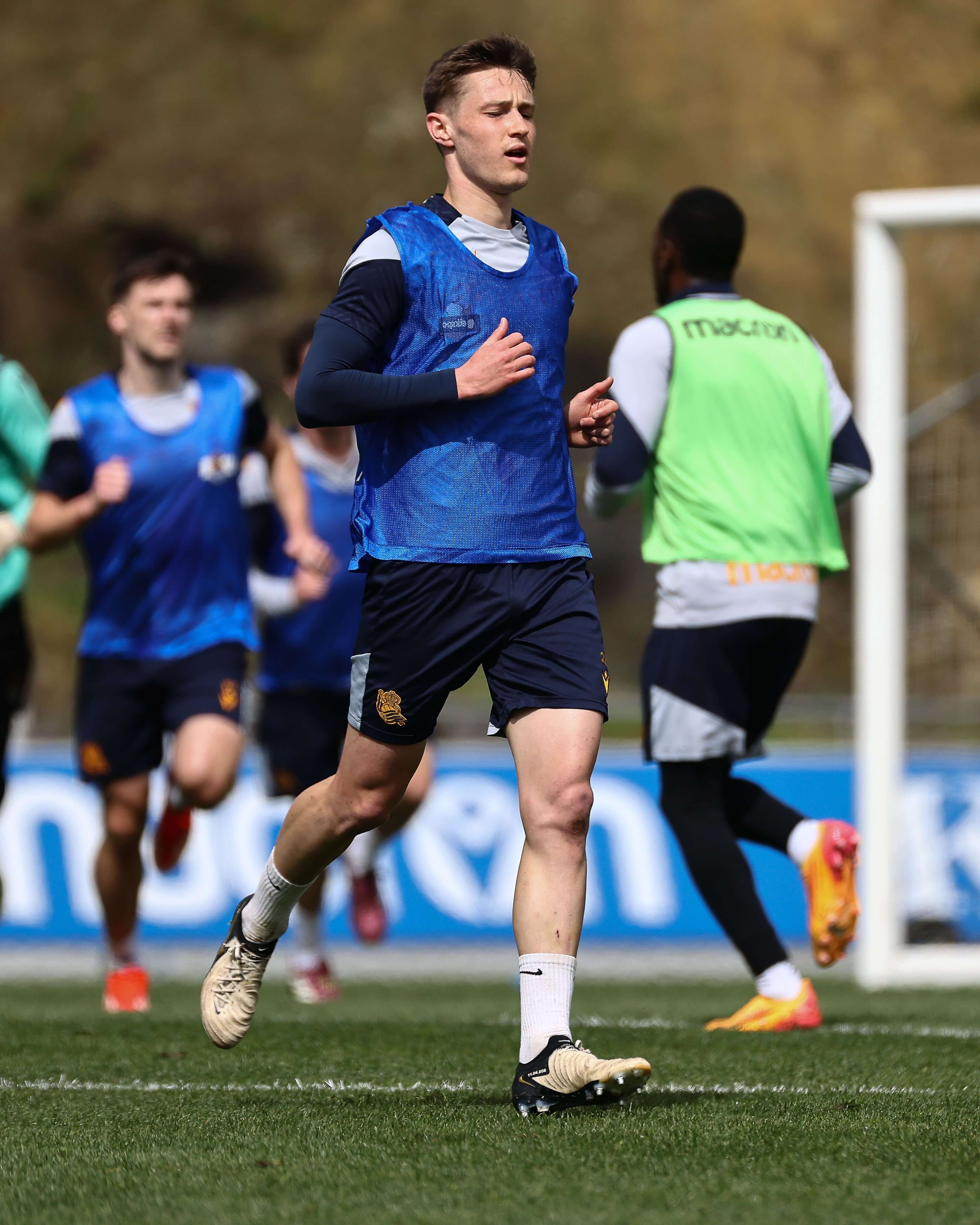 Beñat Turrientes, en el entrenamiento de este miércoles en Zubieta.