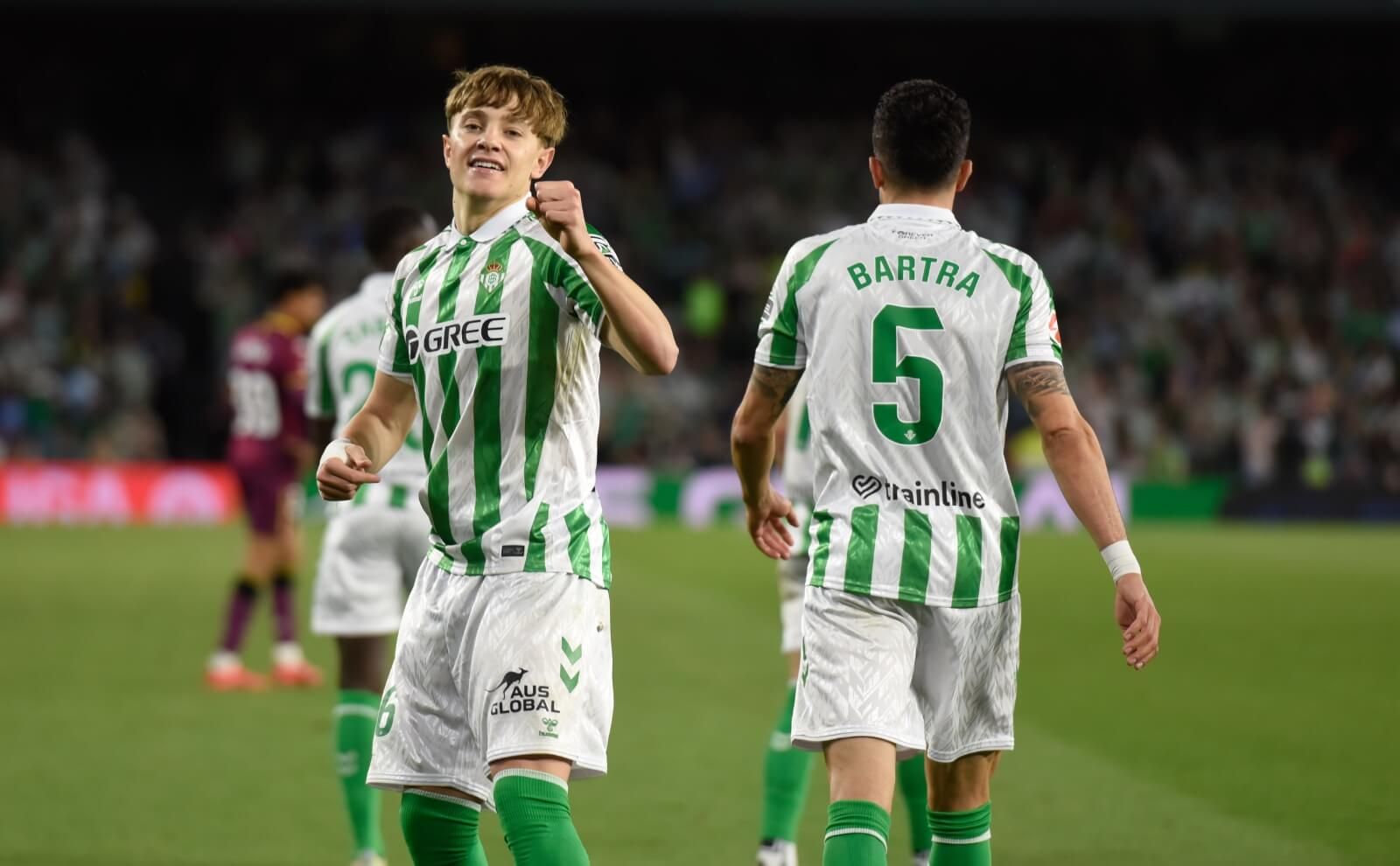 Celebración de Jesús Rodríguez en el partido del Betis ante el Valladolid (Foto: Kiko Hurtado).