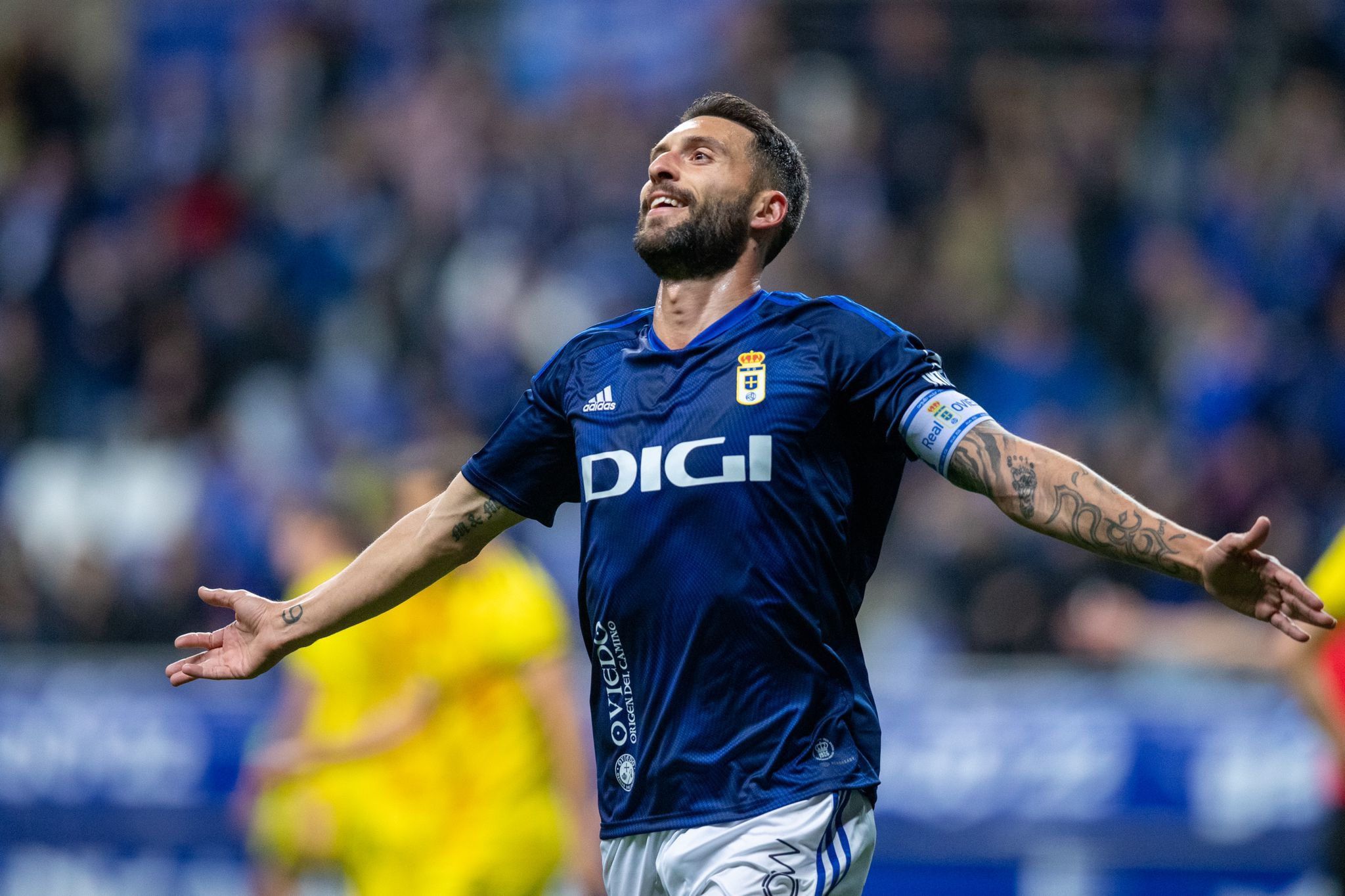  Borja Bastón, tras su gol al Mirandés.