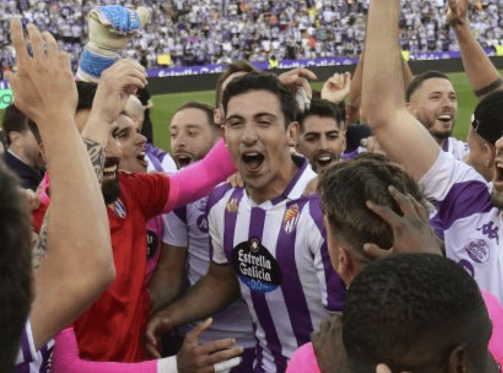  César Tárrega asciende con el Real Valladolid
