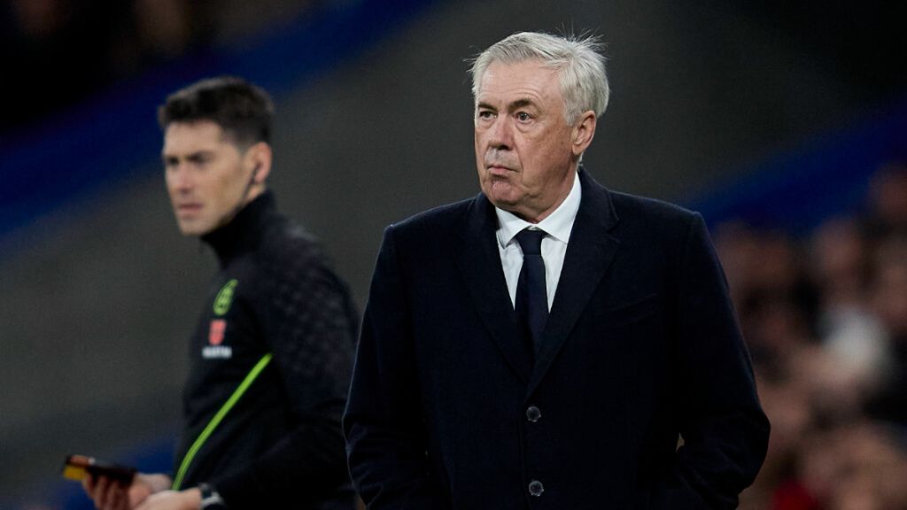  Carlo Ancelotti durante el partido ante el Celta de Vigo (Fuente: Cordon Press)