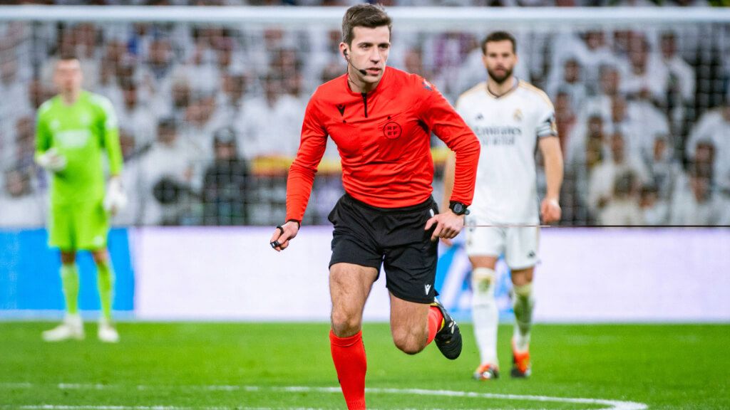  Estada Fernández reincidió que el Sevilla podría pedir la repetición del choque ante el Real Madrid. (Cordon Press)