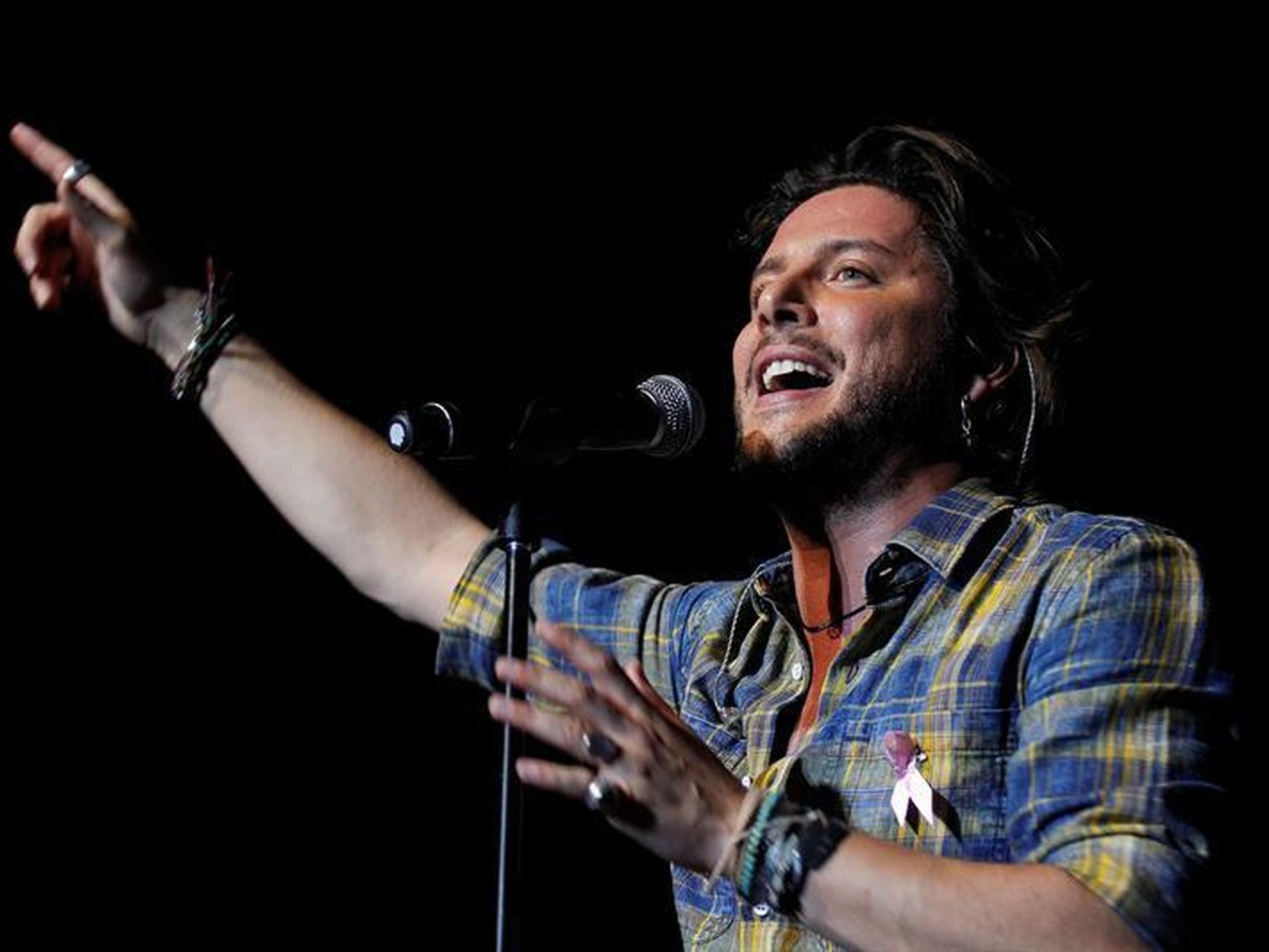  Manuel Carrasco, durante uno de sus conciertos en Madrid.