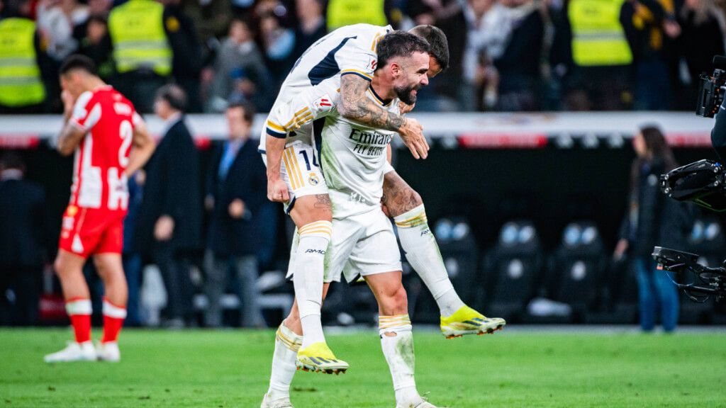 Dani Carvajal y Joselu Mato con el Real Madrid (Fuente: Cordon Press)