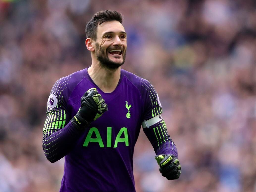 Hugo Lloris, el portero y capitán del Tottenham, está cuestionado.