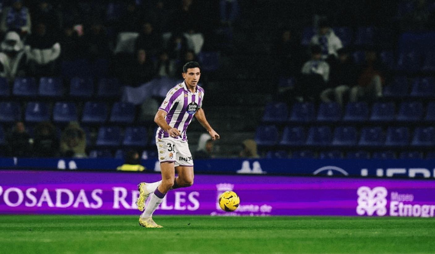 César Tárrega, con el Real Valladolid.