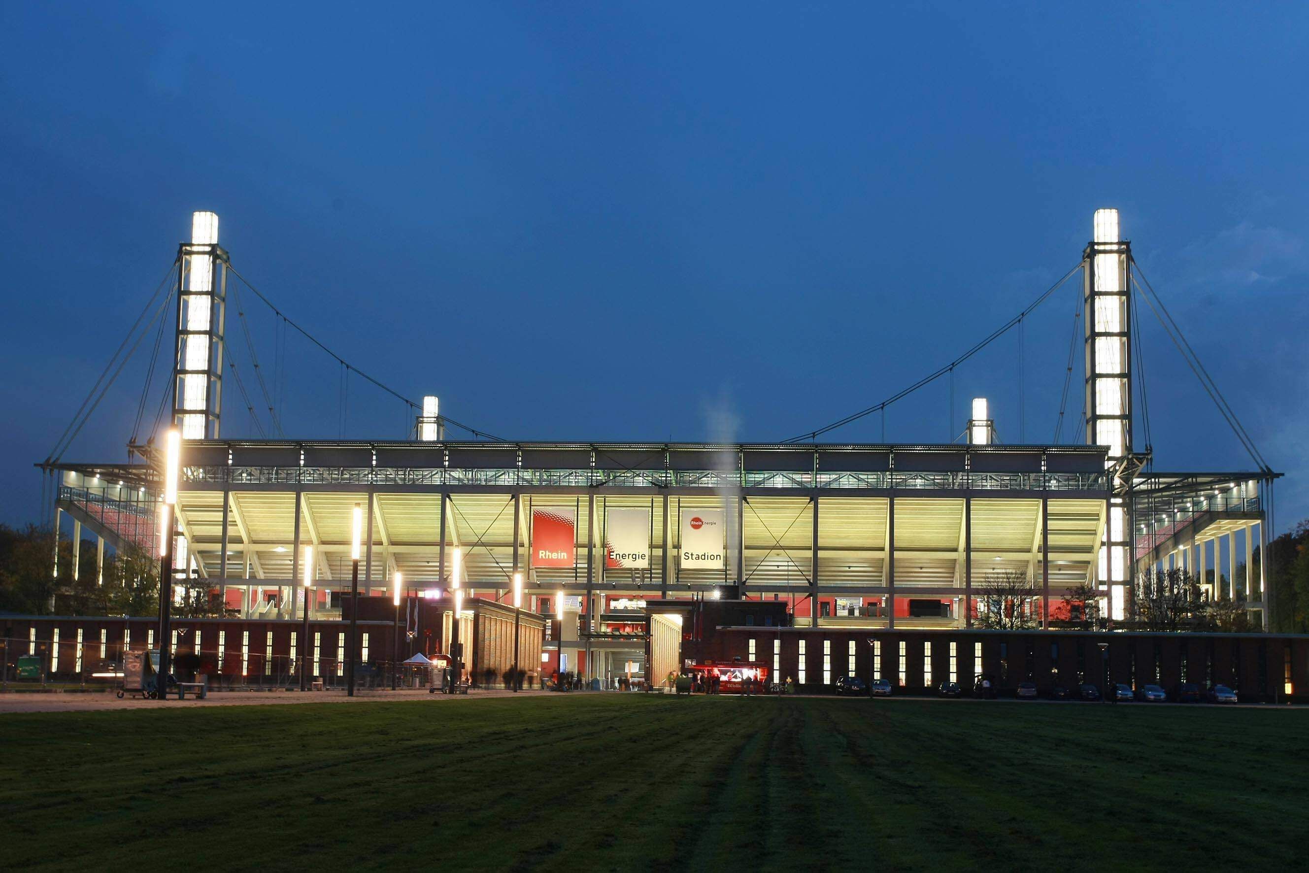  Cologne Stadium (foto: Cordon Press).