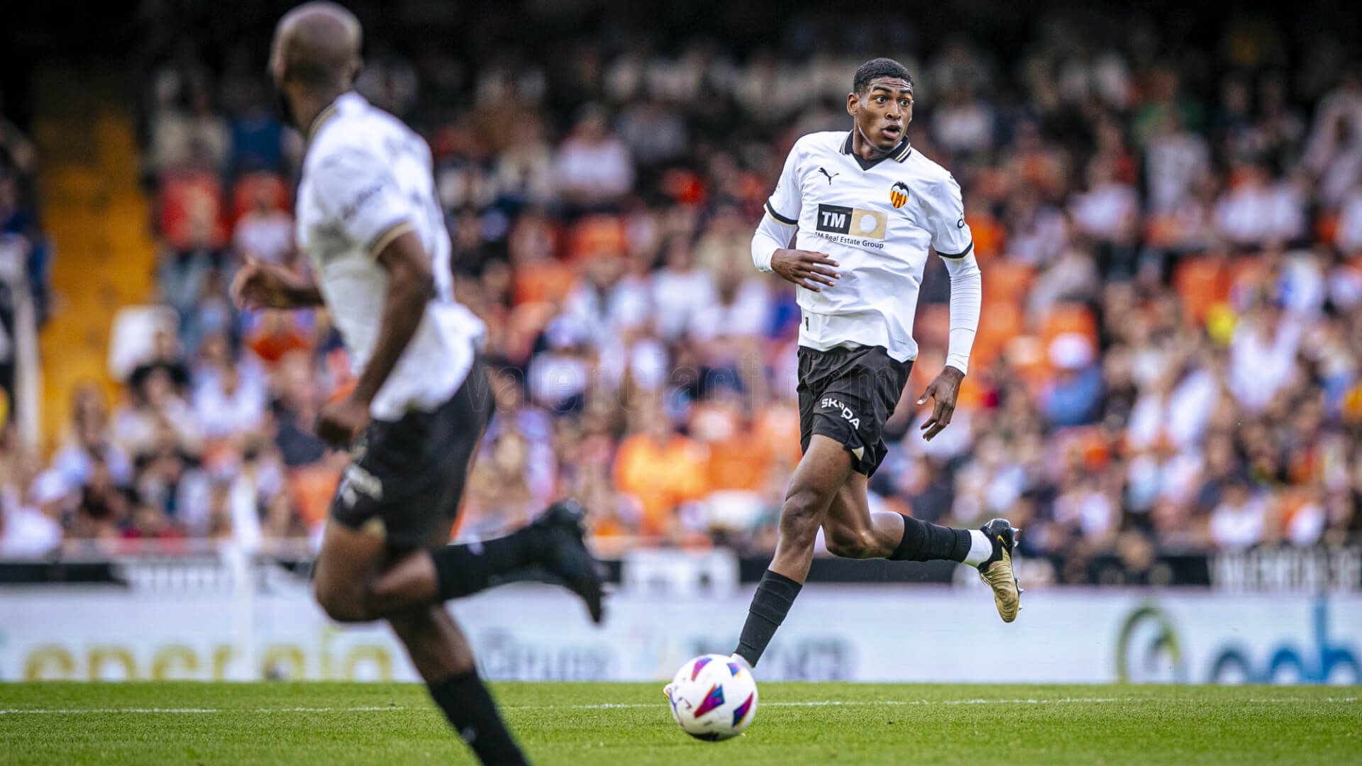 Cristhian Mosquera, ante el Girona FC.